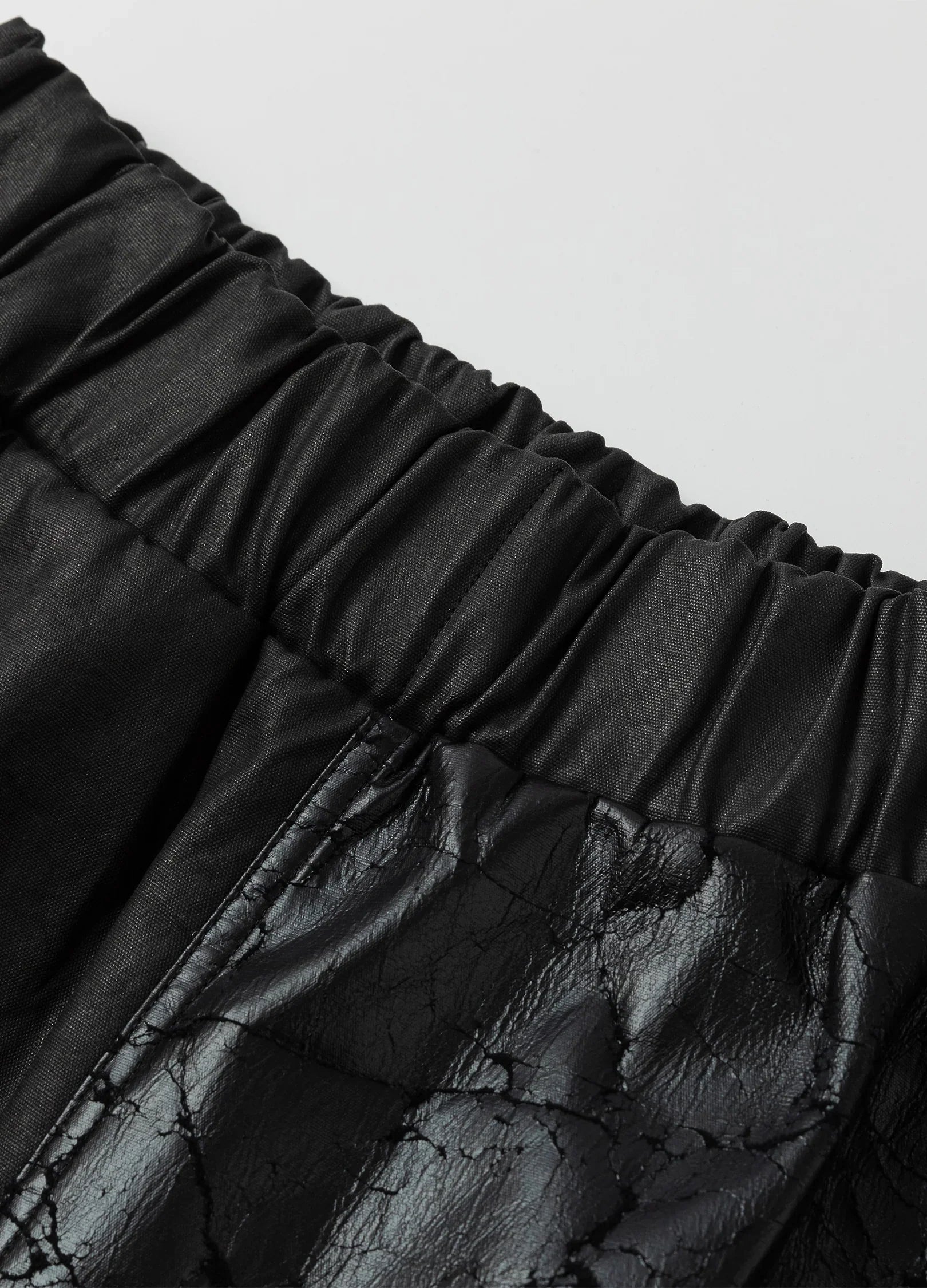 23SS DualCraft Spliced Shorts