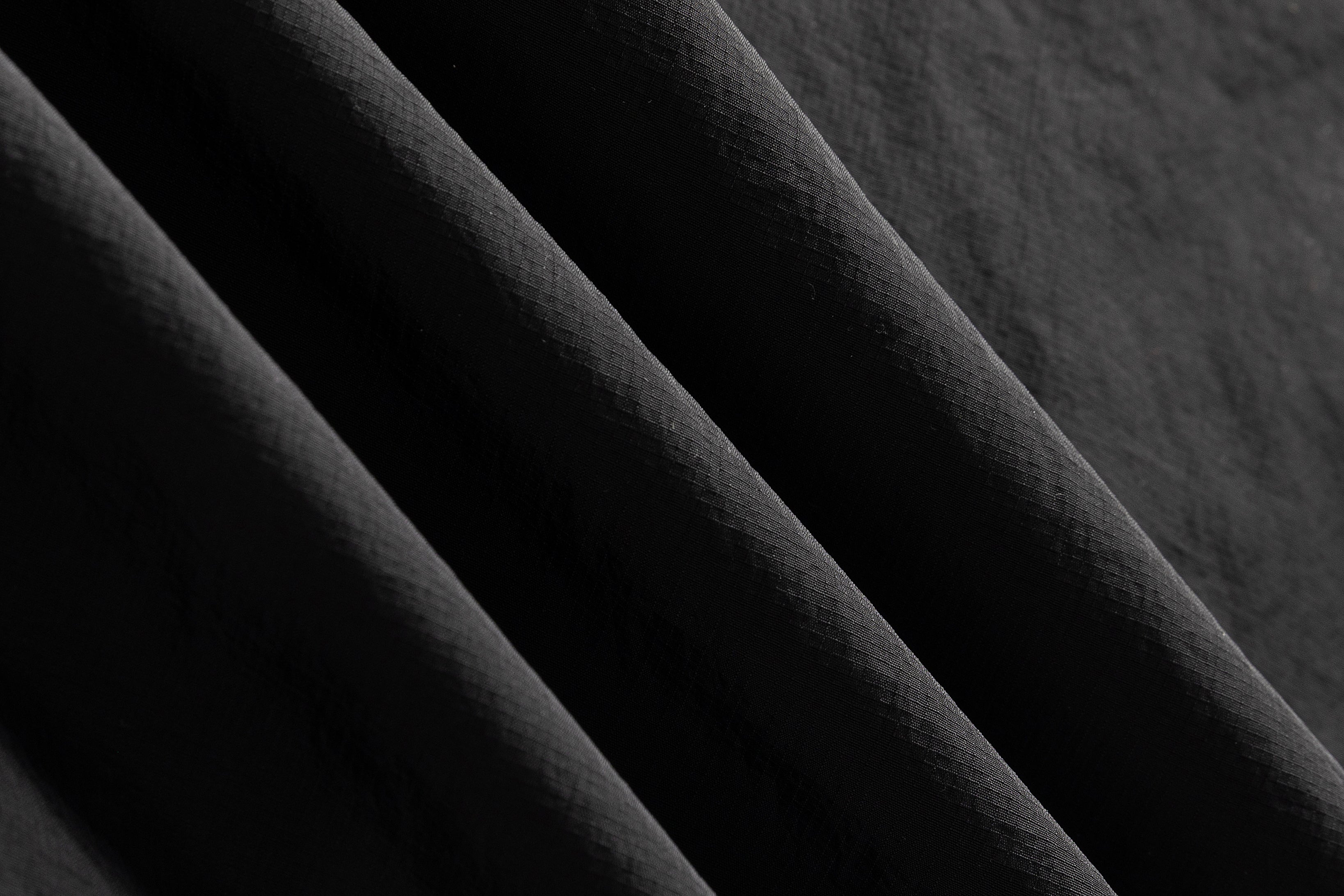 25SS DARK CASCADE HOODED TRENCH