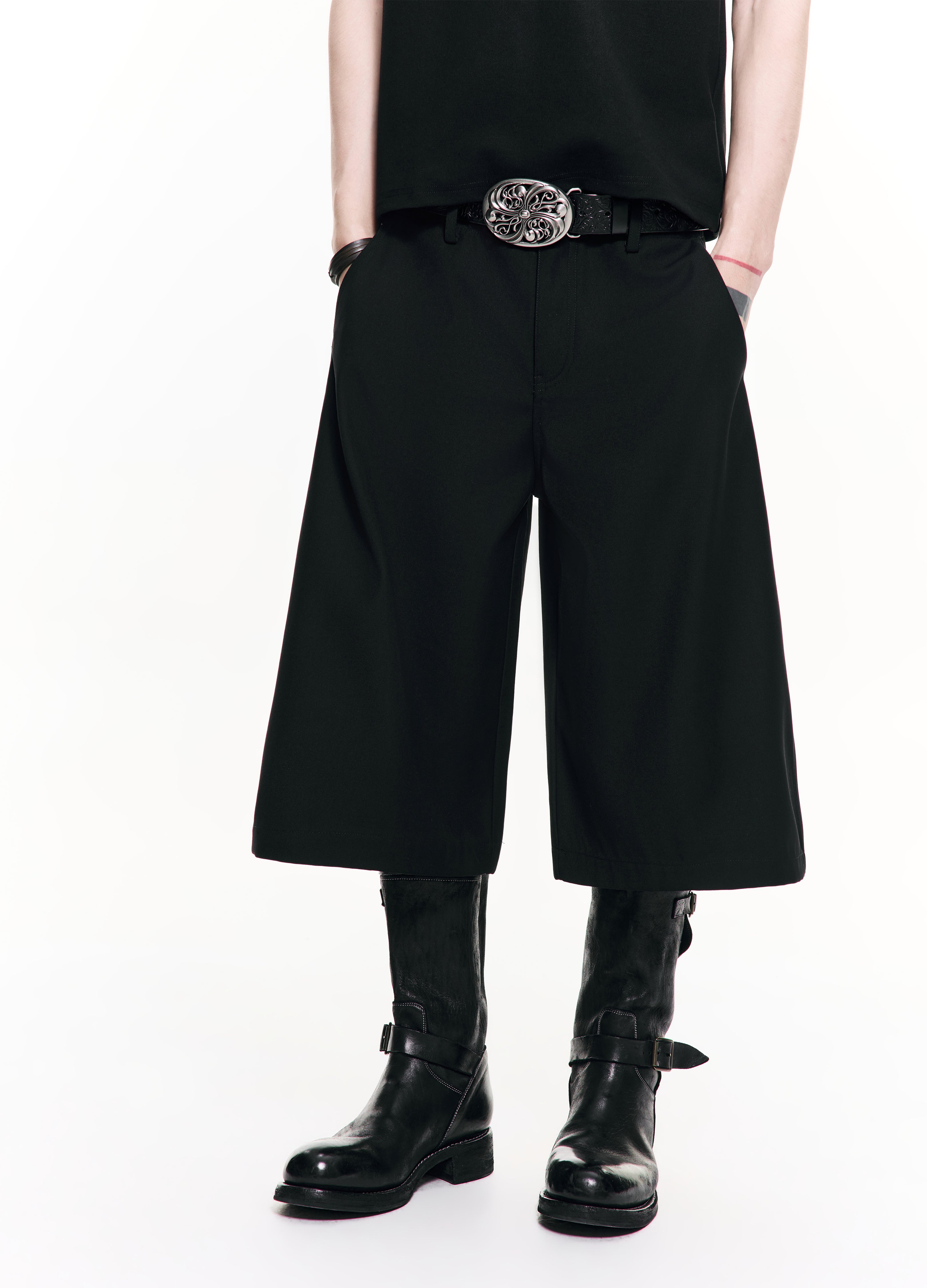 26SS REVELATION DARK FIT TEE