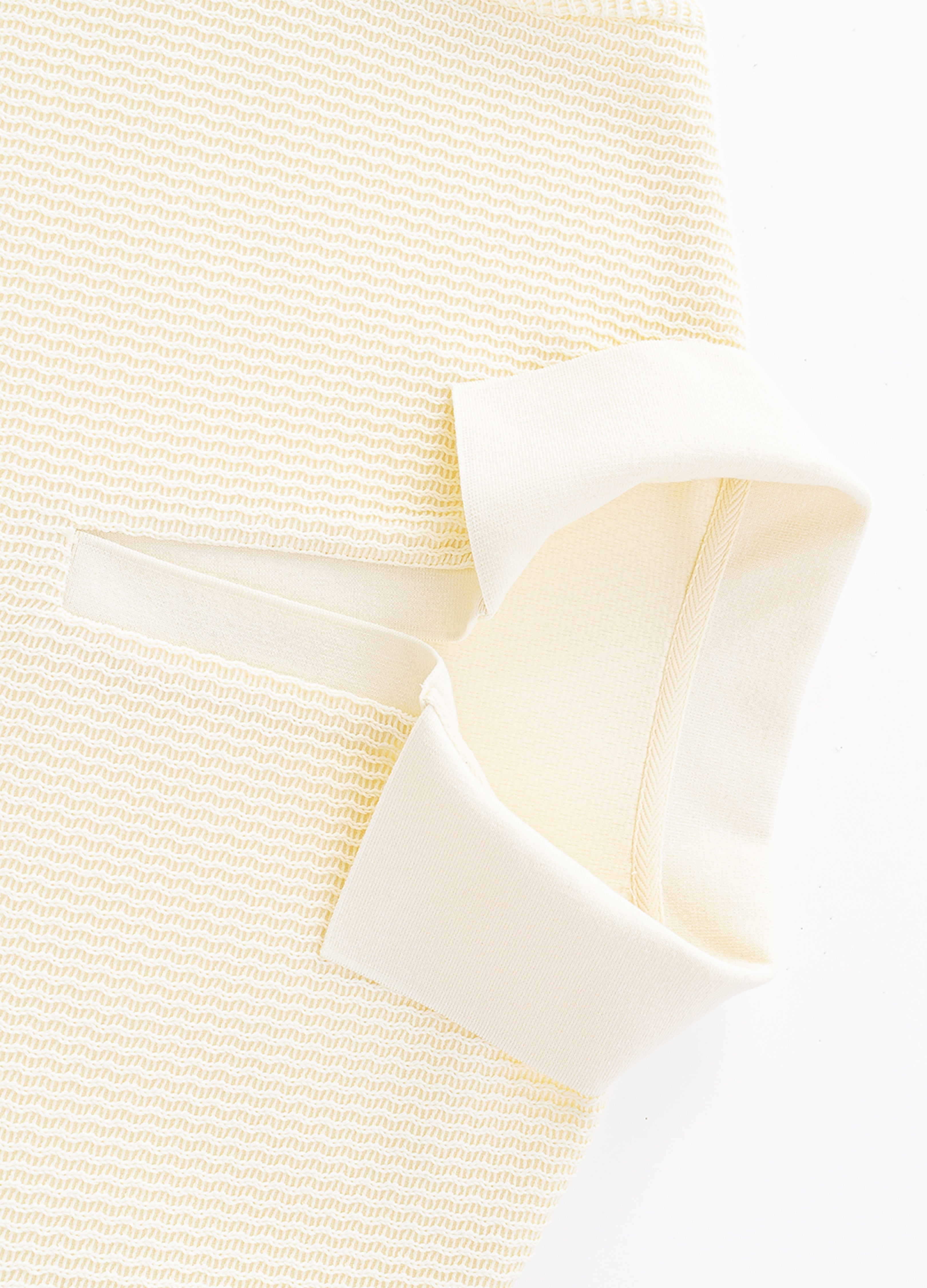 25SS JACQUARD V-NECK POLO