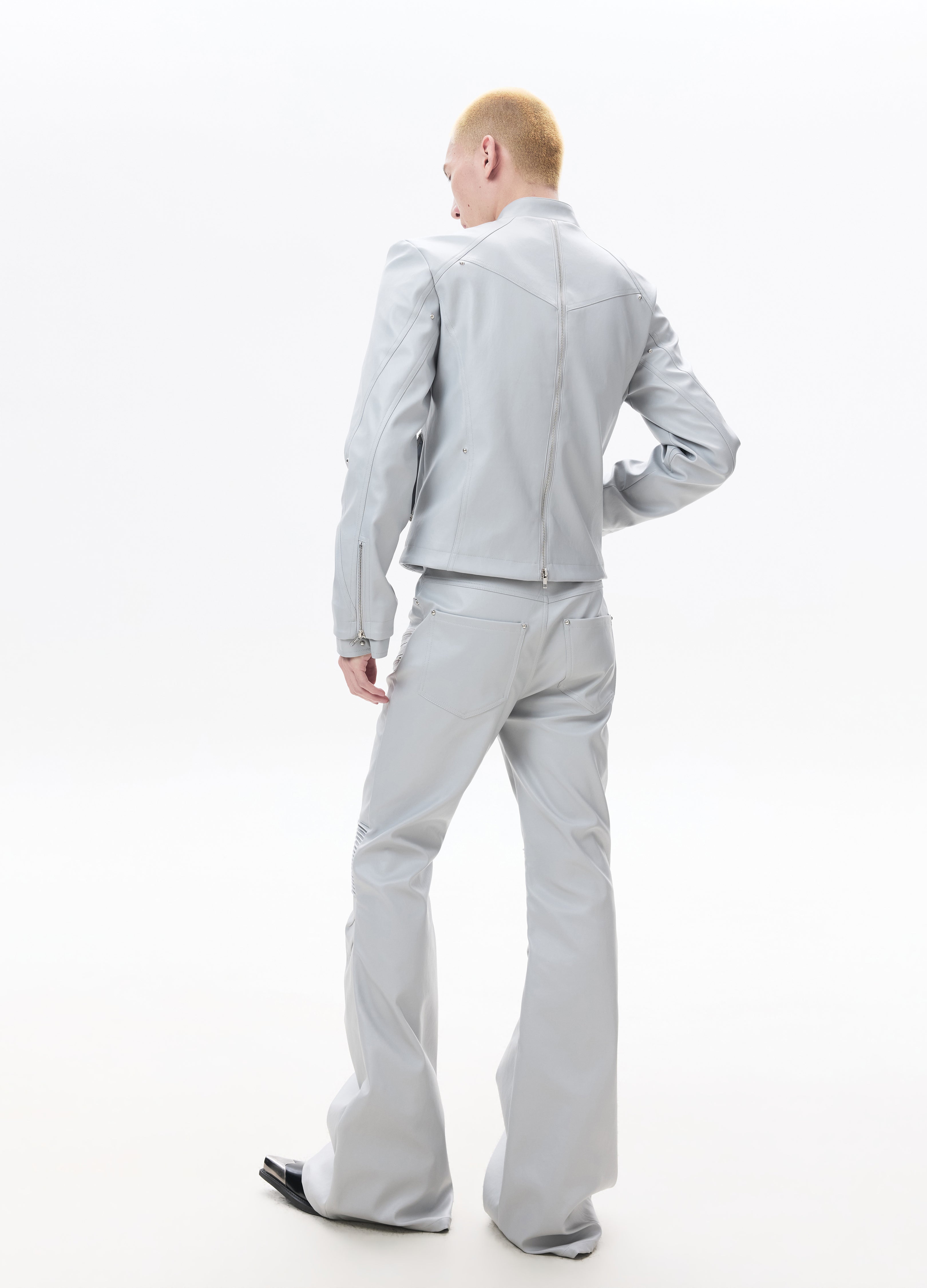26SS LIGHT ARMORED ZIP FLARE PANTS