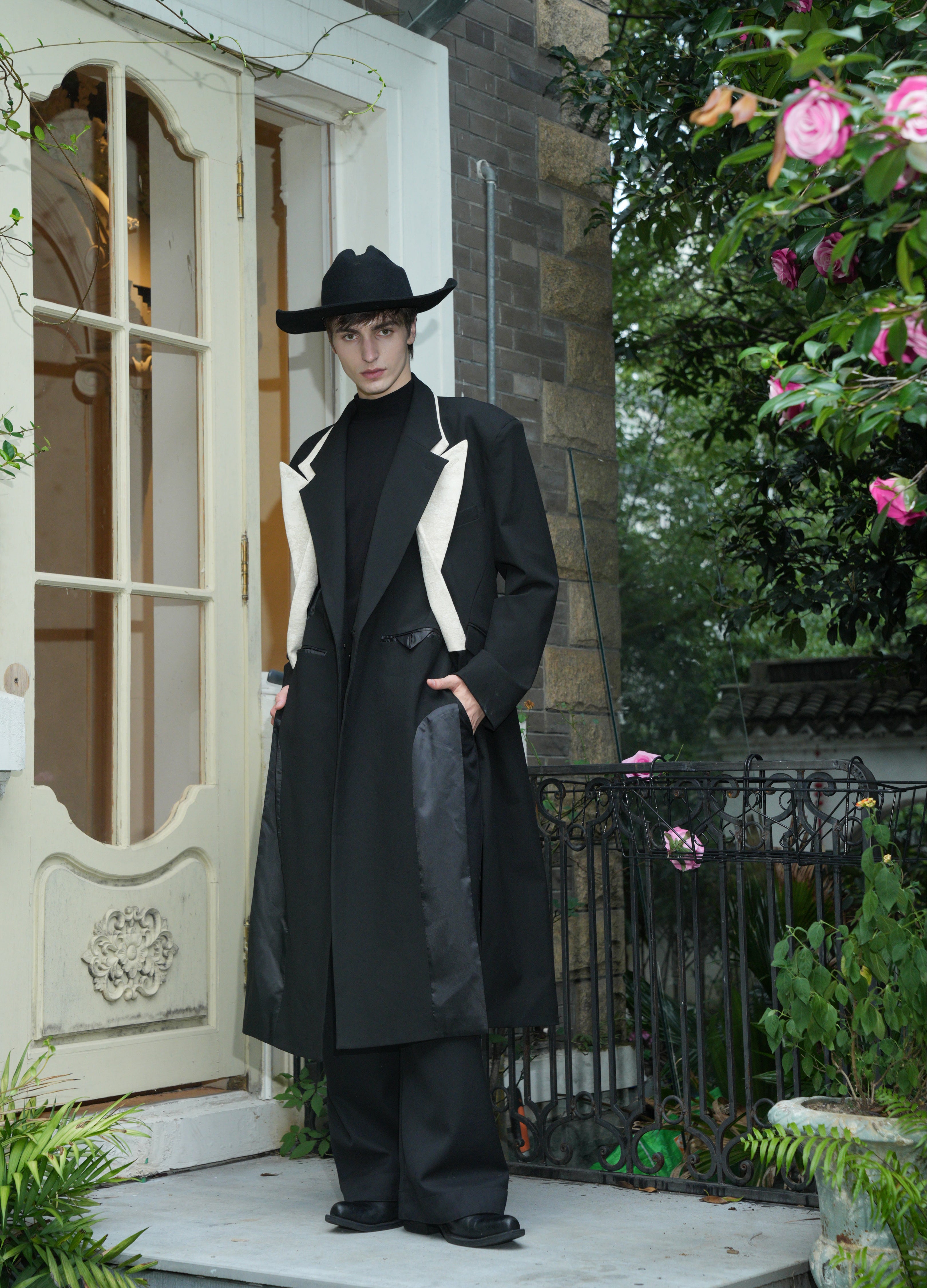 NIGHT CROWN DOUBLE-LAYER COAT