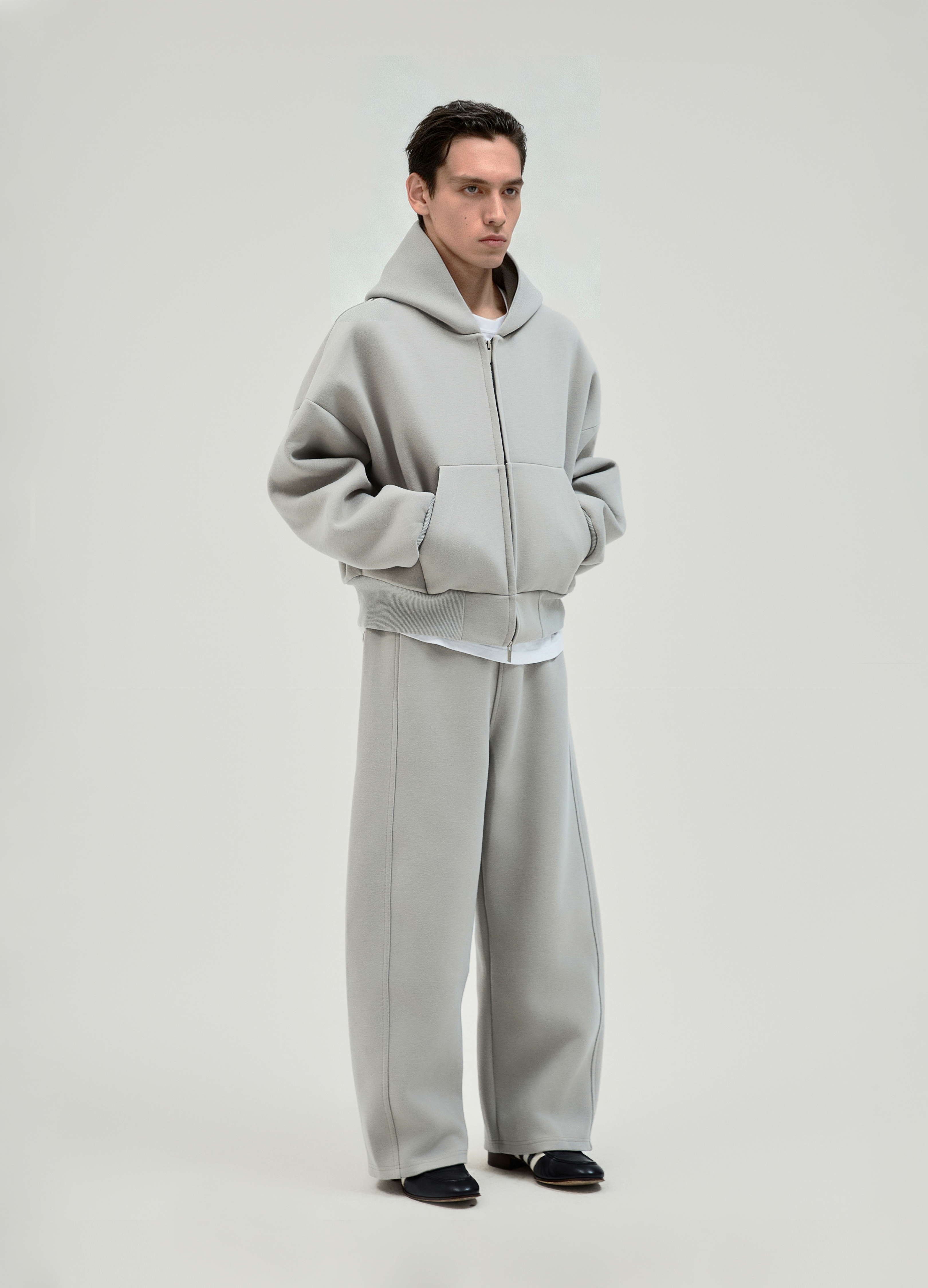CLIFTON 650G ZIP HOODIE