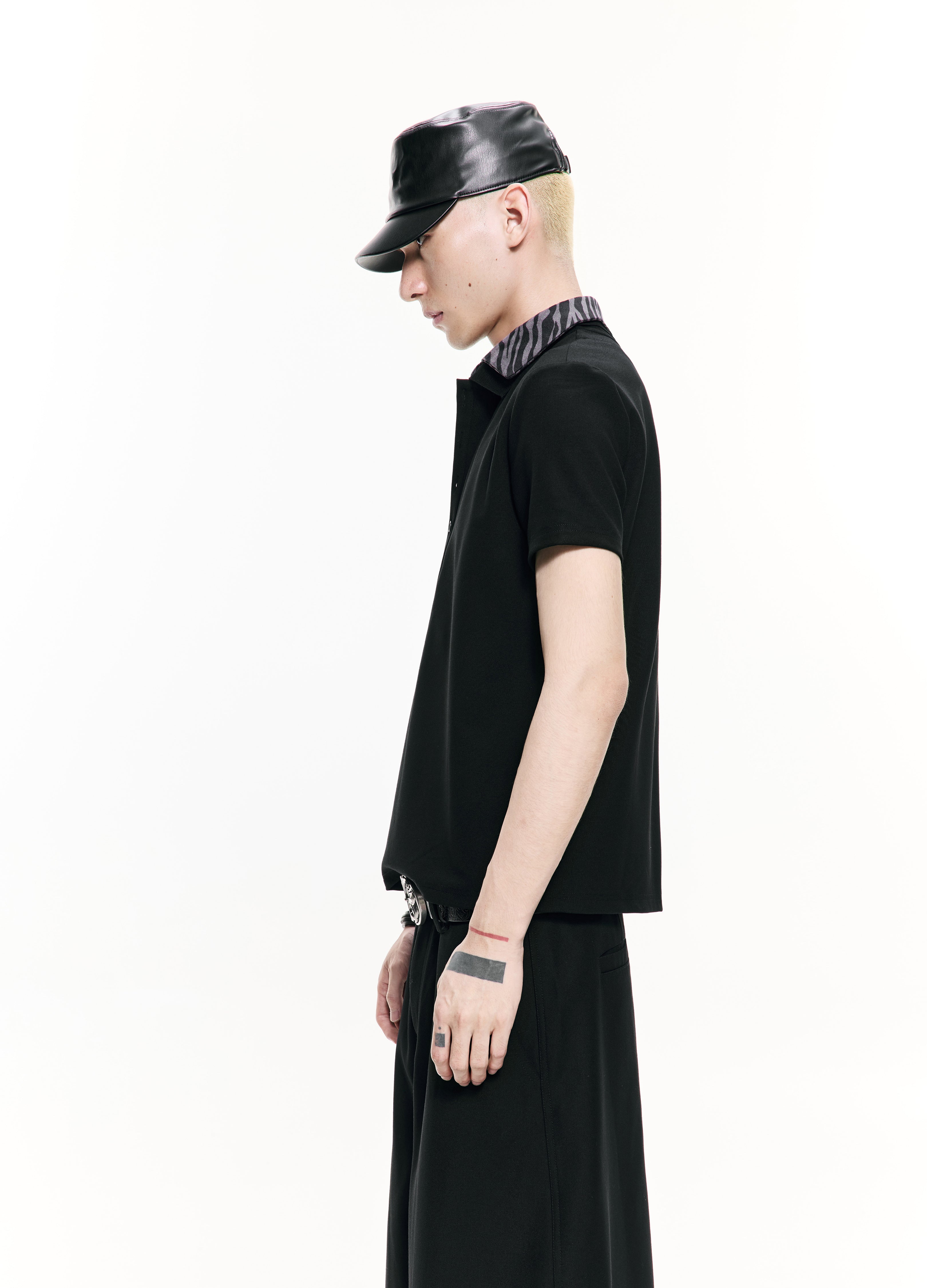 26SS REVELATION DARK FIT TEE