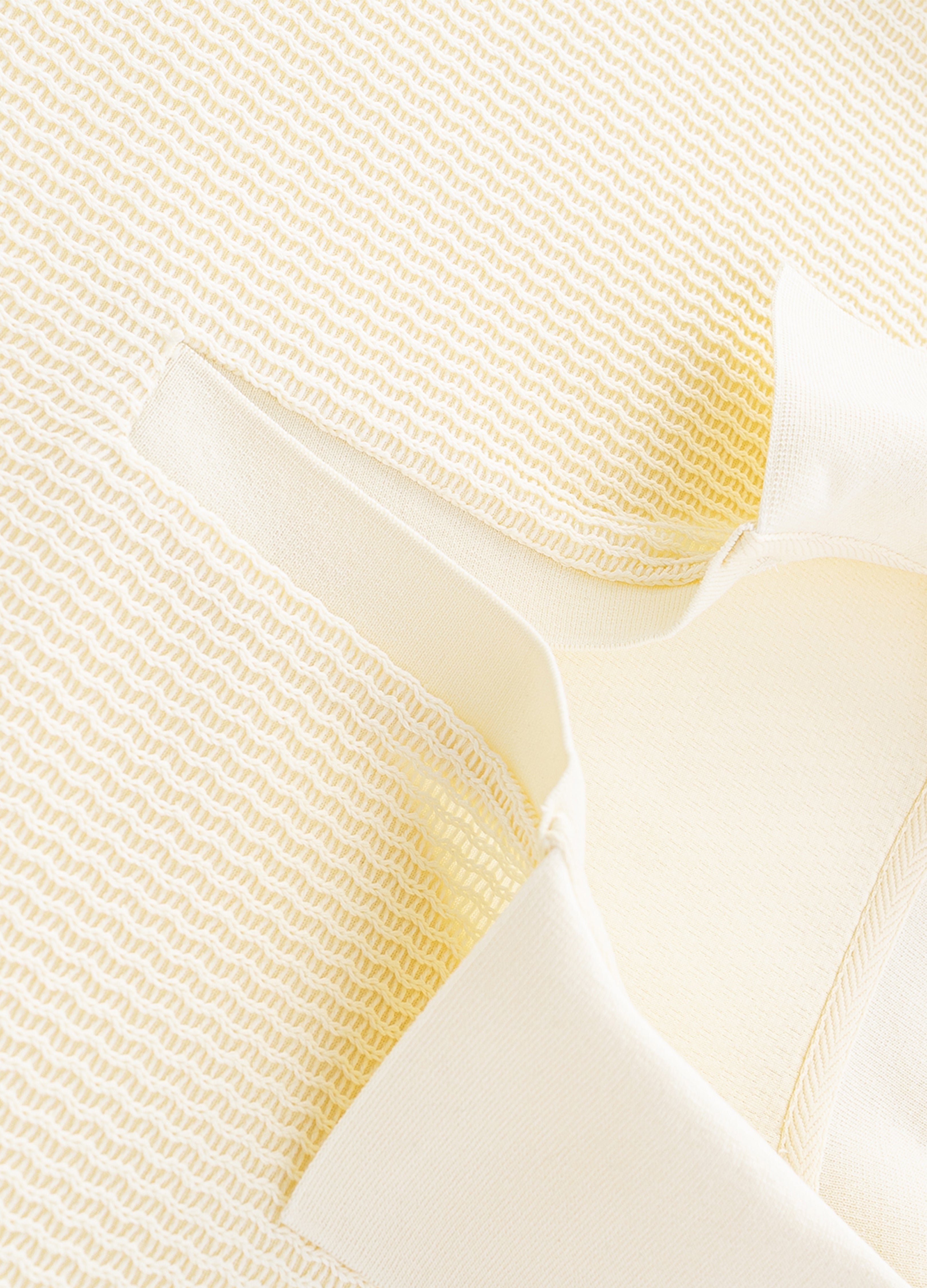 25SS JACQUARD V-NECK POLO