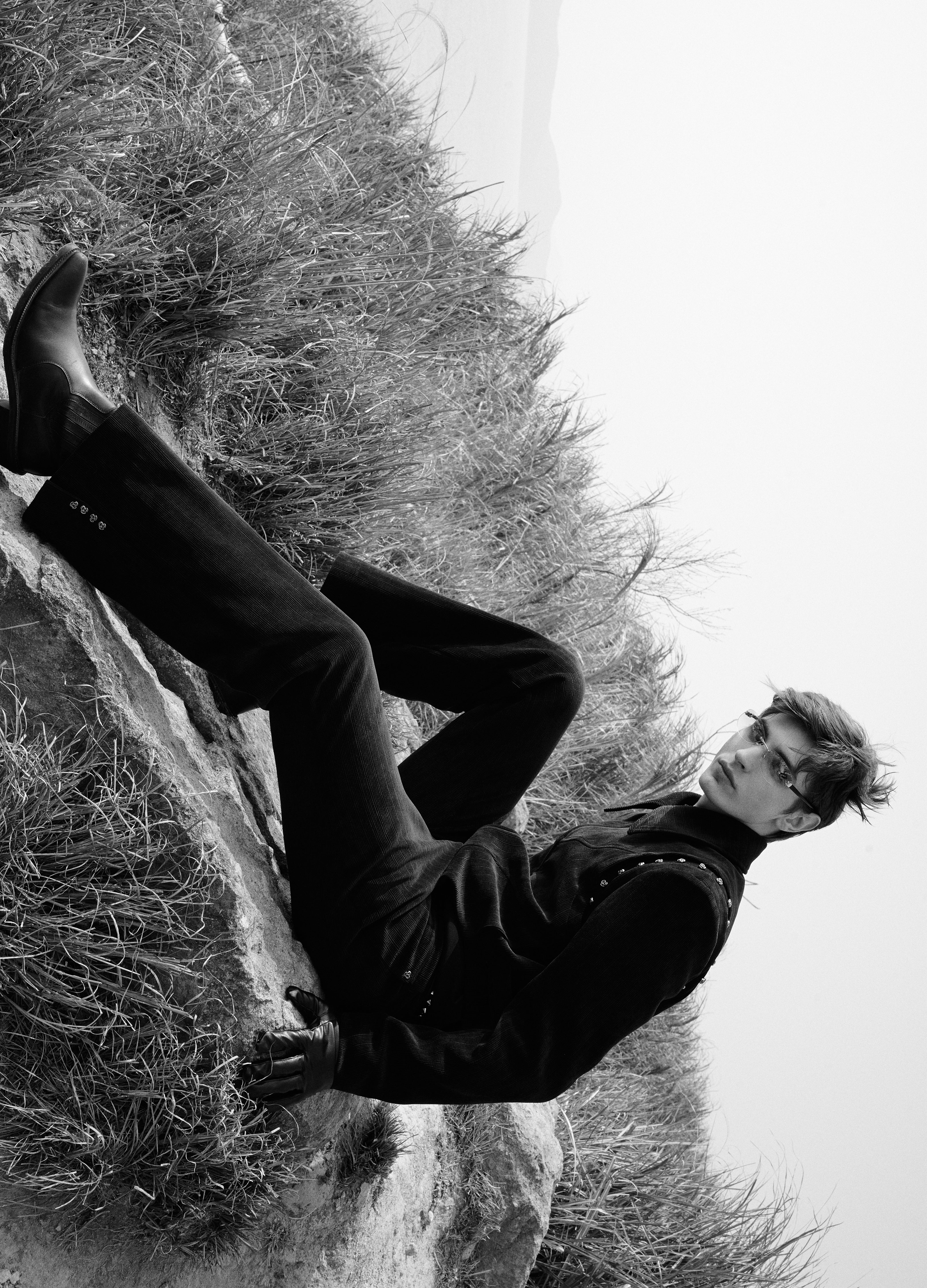 25SS DUSK ROSE CORDUROY FLARES