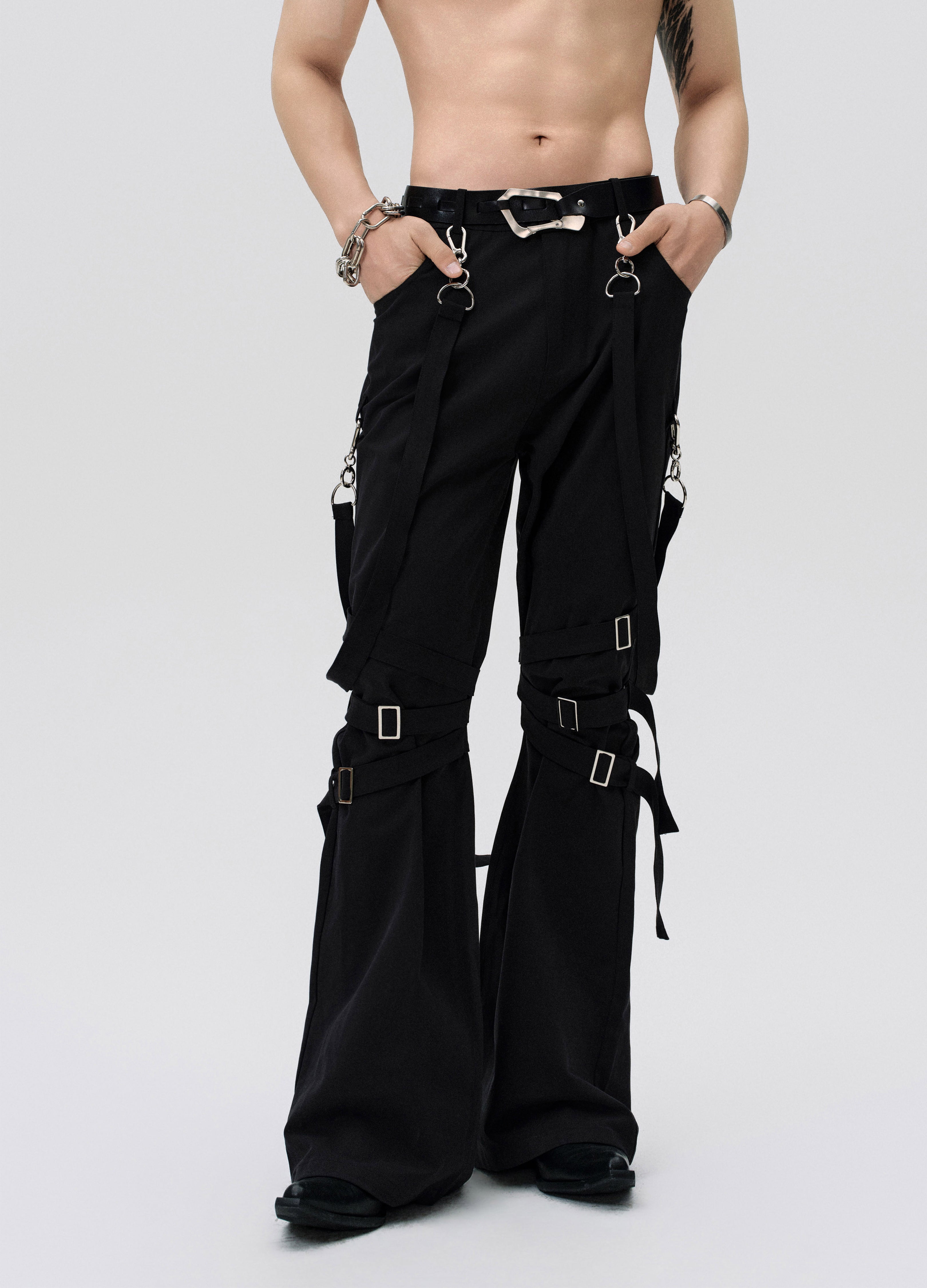 25SS STRAP FUSED FLARE PANTS