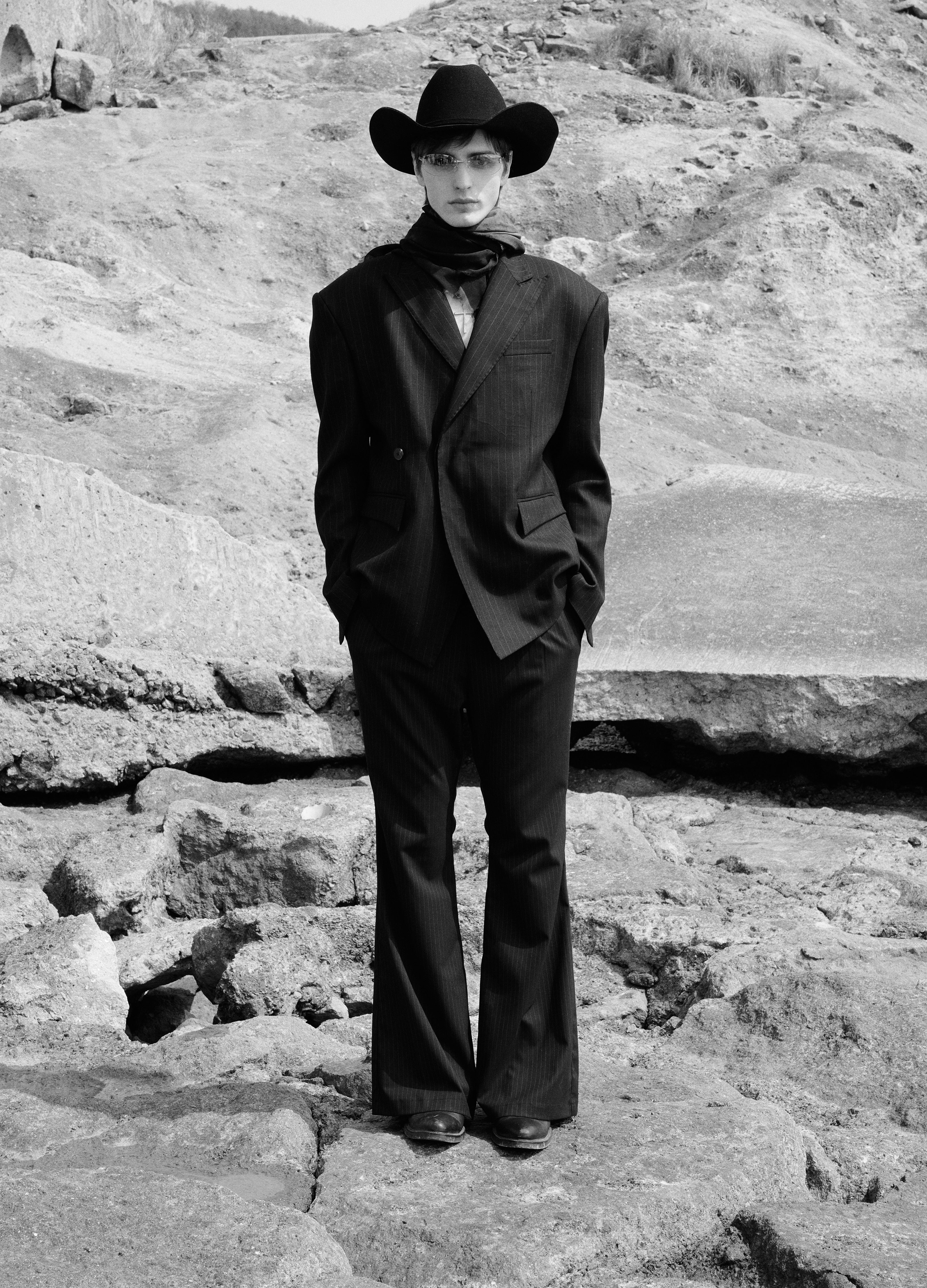 25SS BLADE STRIPE DECONSTRUCTED SUIT