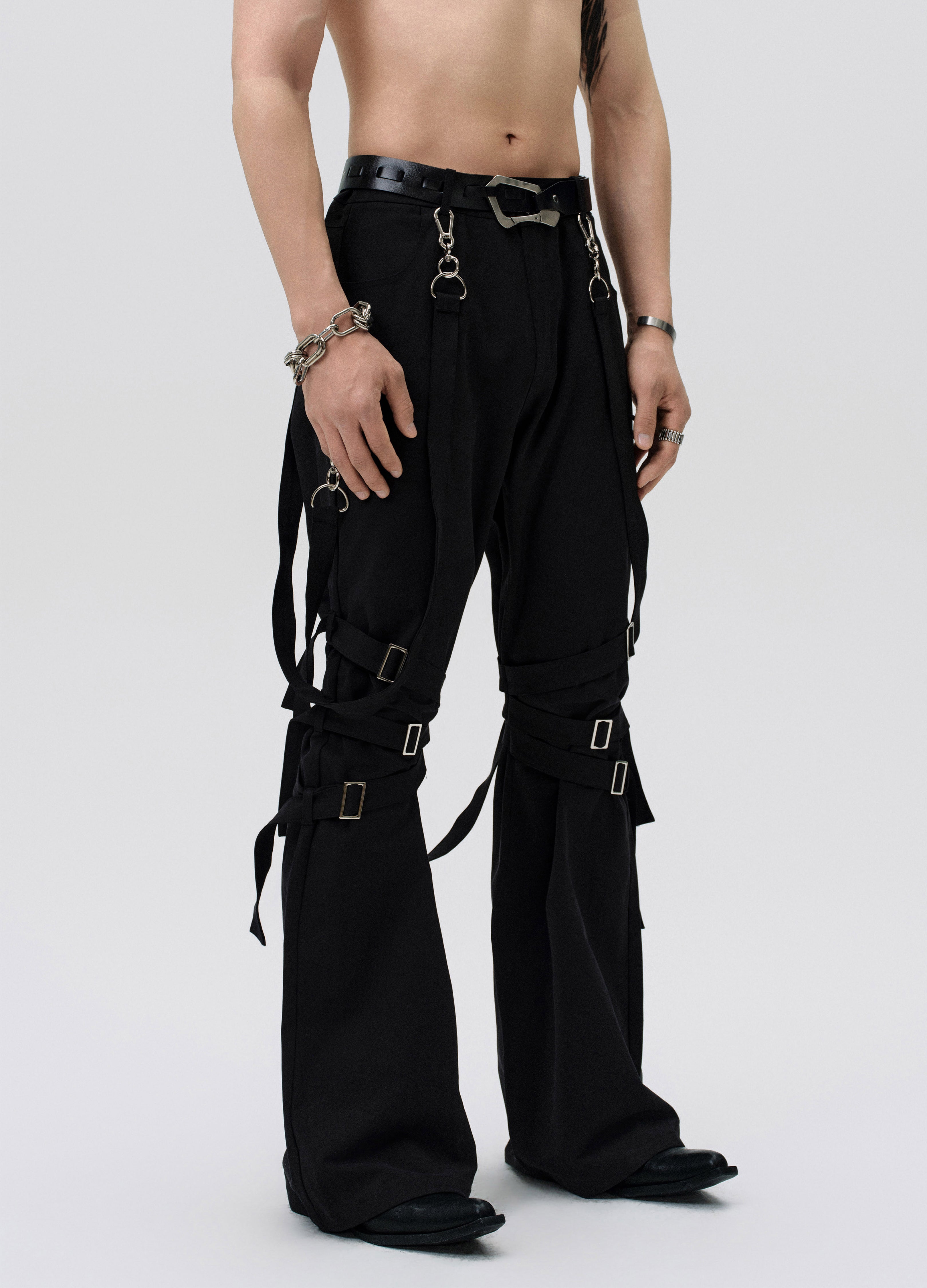 25SS STRAP FUSED FLARE PANTS