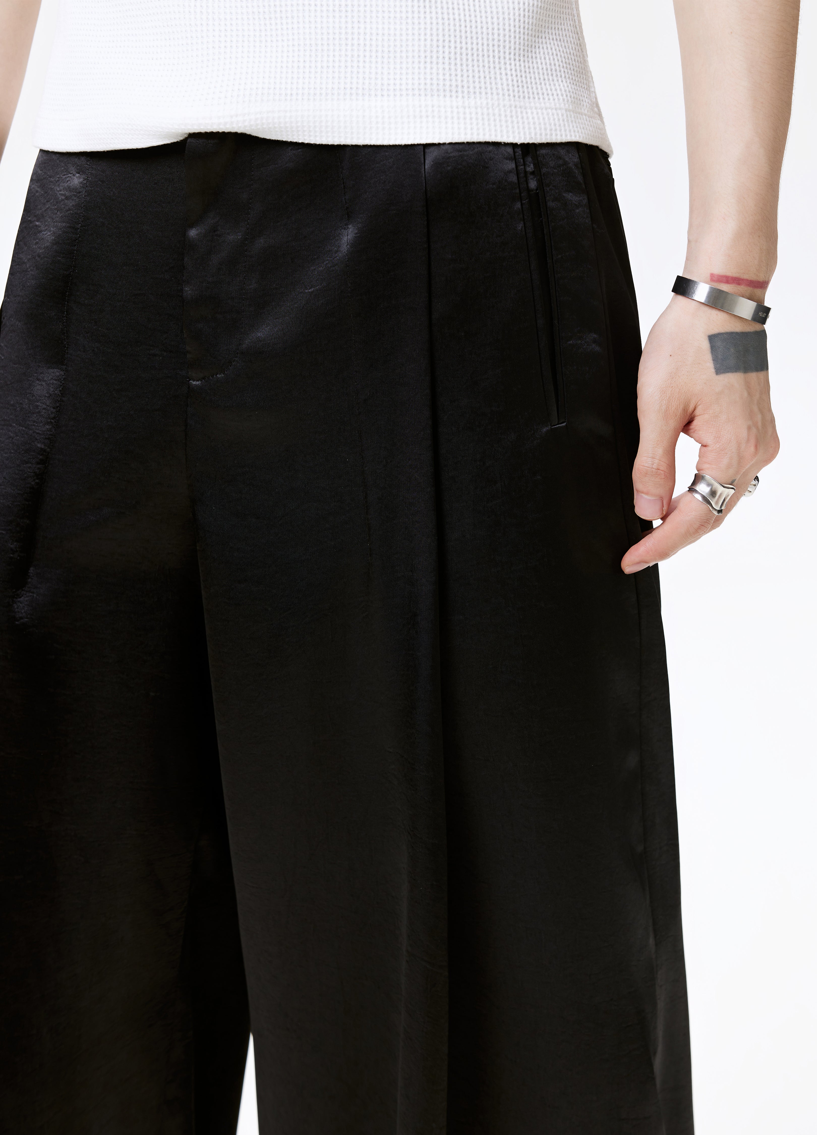 25SS SATIN FLOW WIDE PANTS