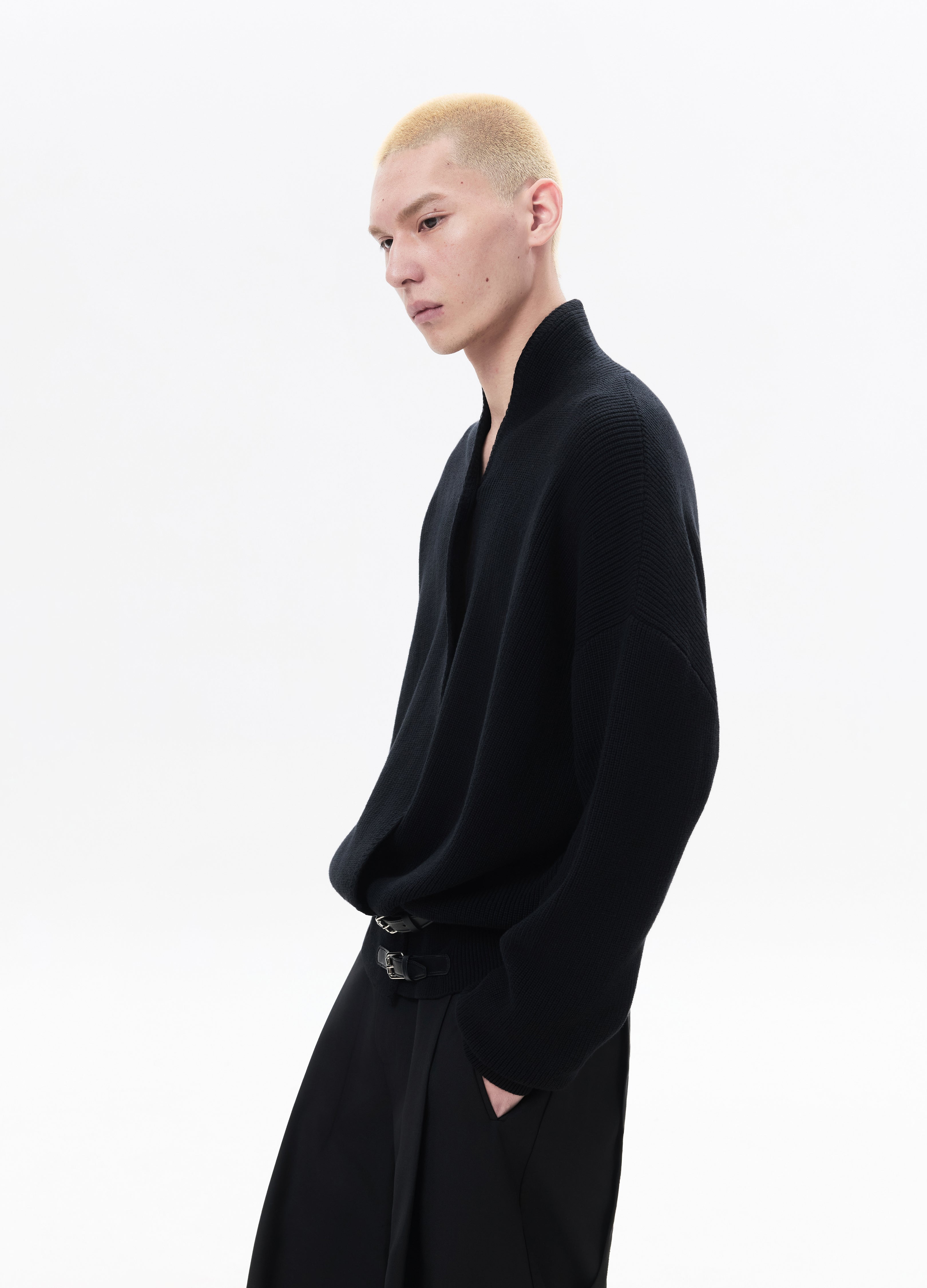 26SS CROSS TIE KNIT SWEATER