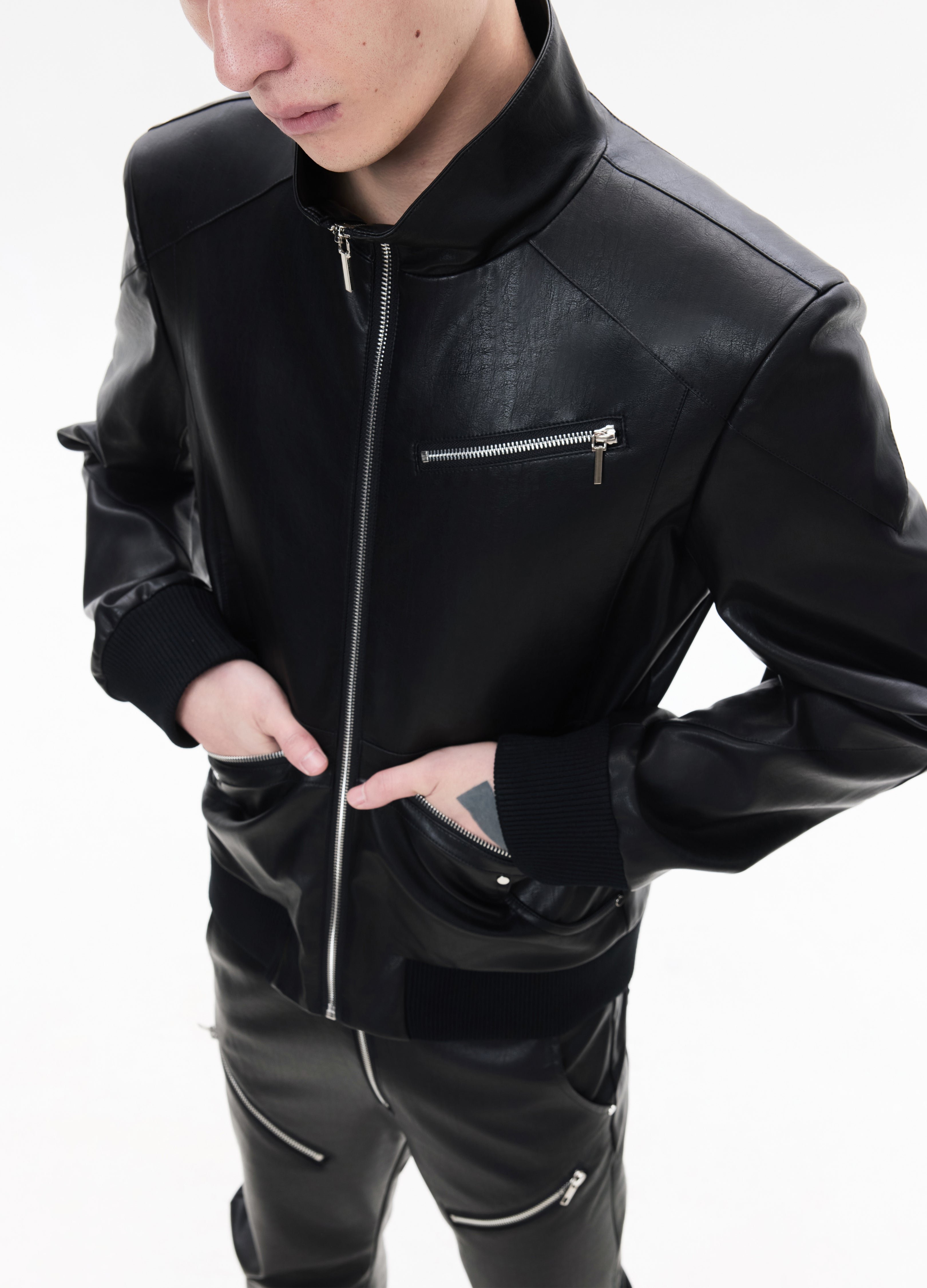 26SS STAND-COLLAR LEATHER JACKET