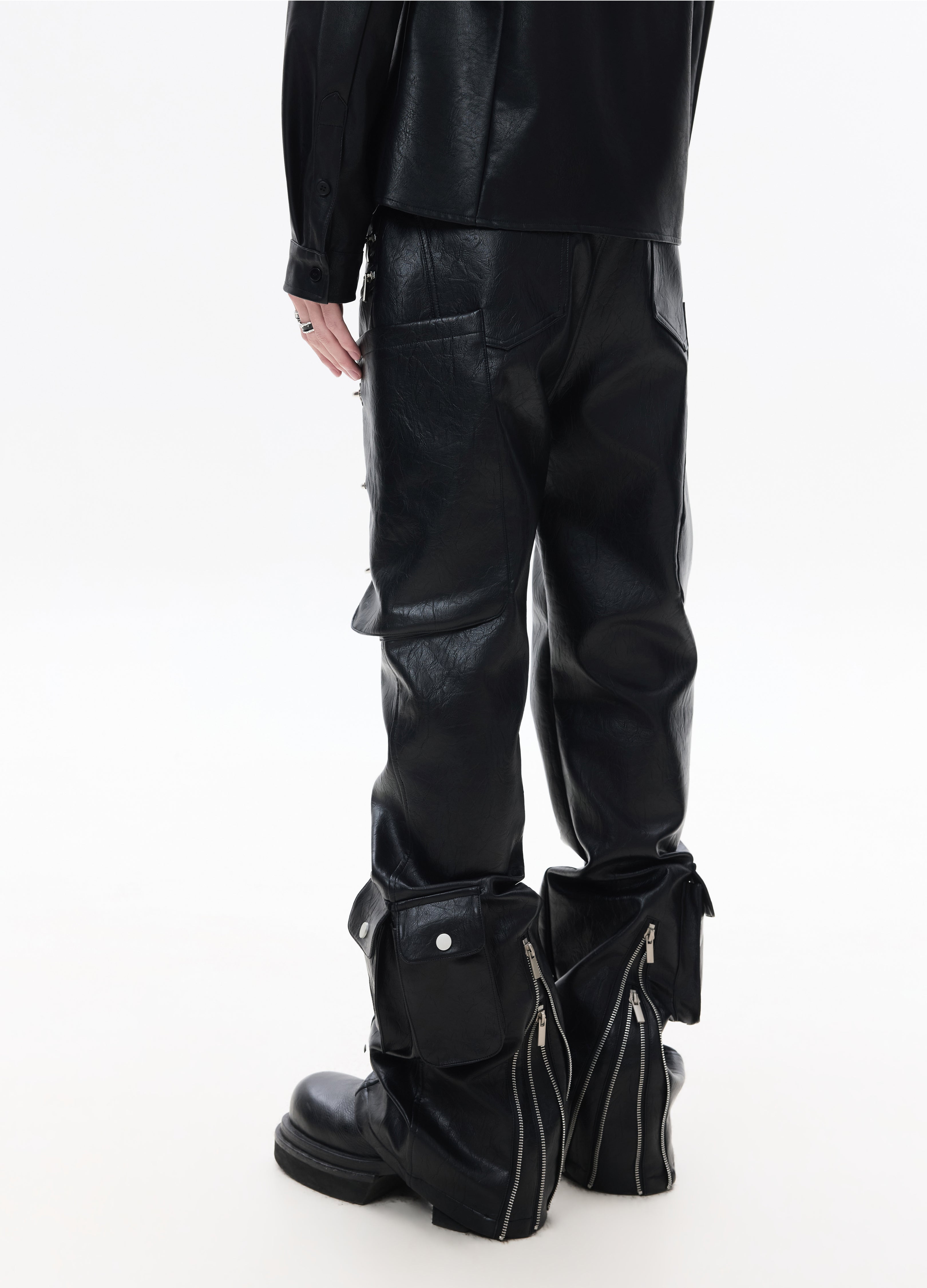 26SS BULLET FLARE LEATHER PANTS