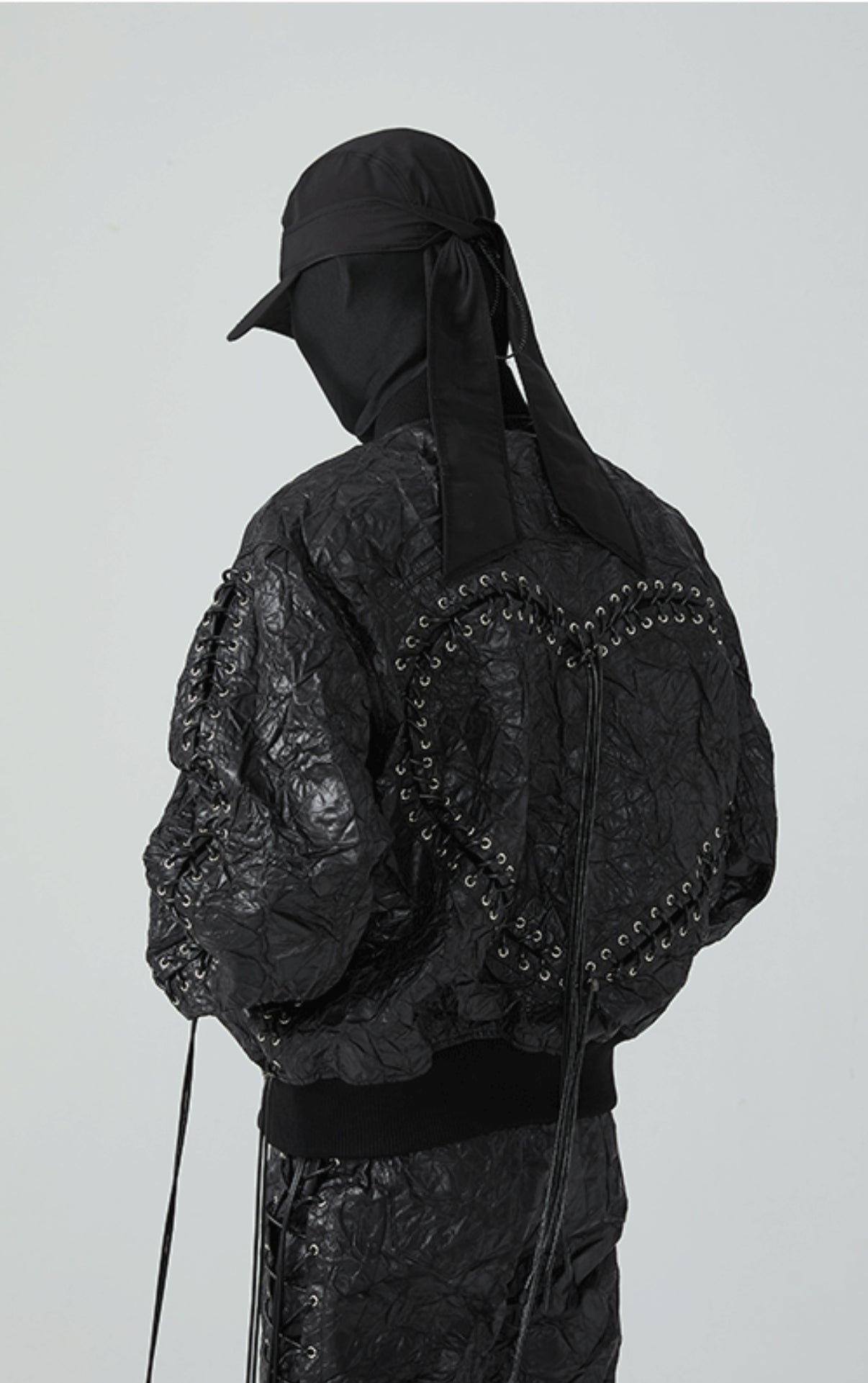 22SS Cracked Embrace Heart Bomber