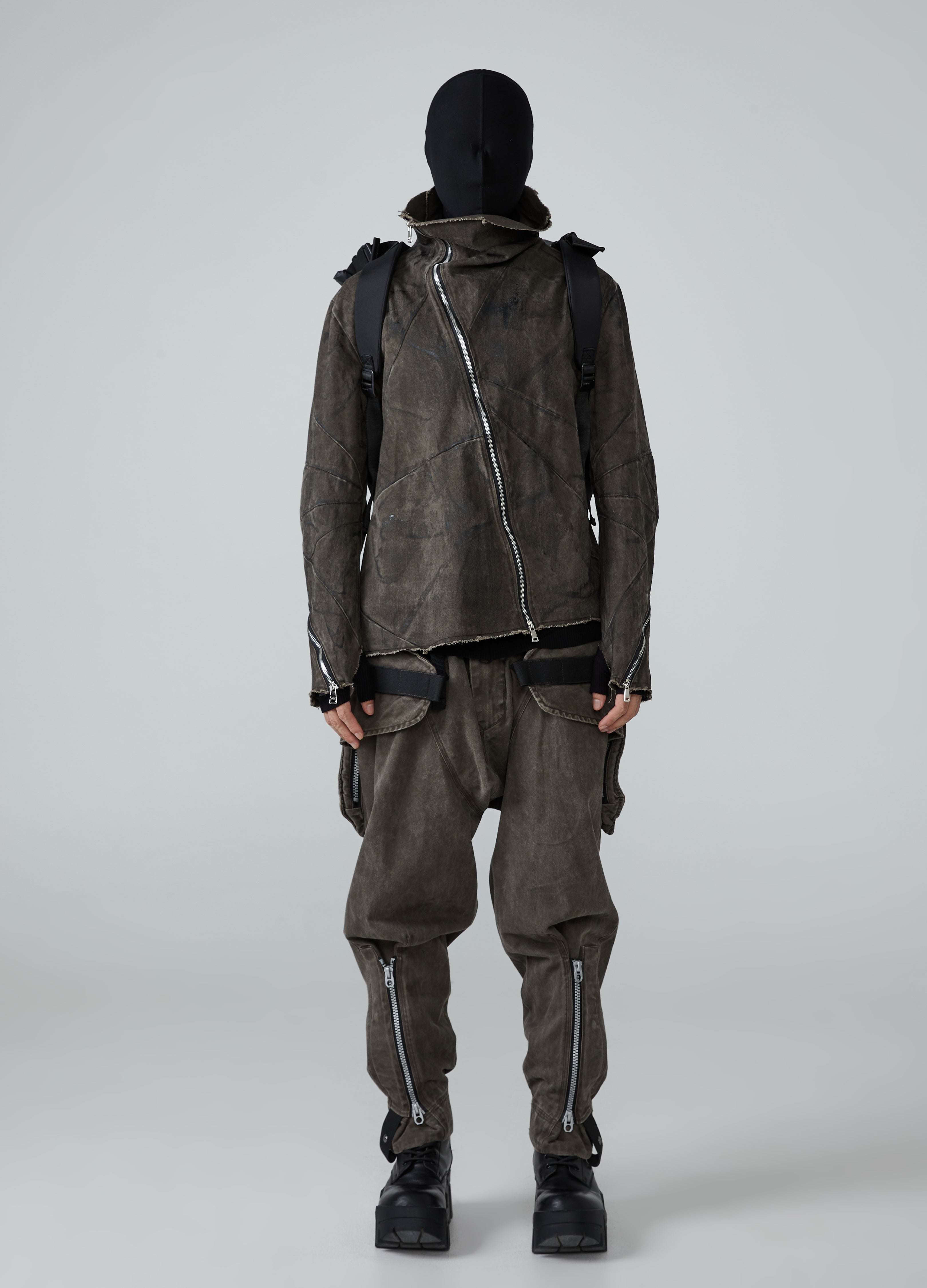 Wasteland Diagonal Zipper Distressed Jacket