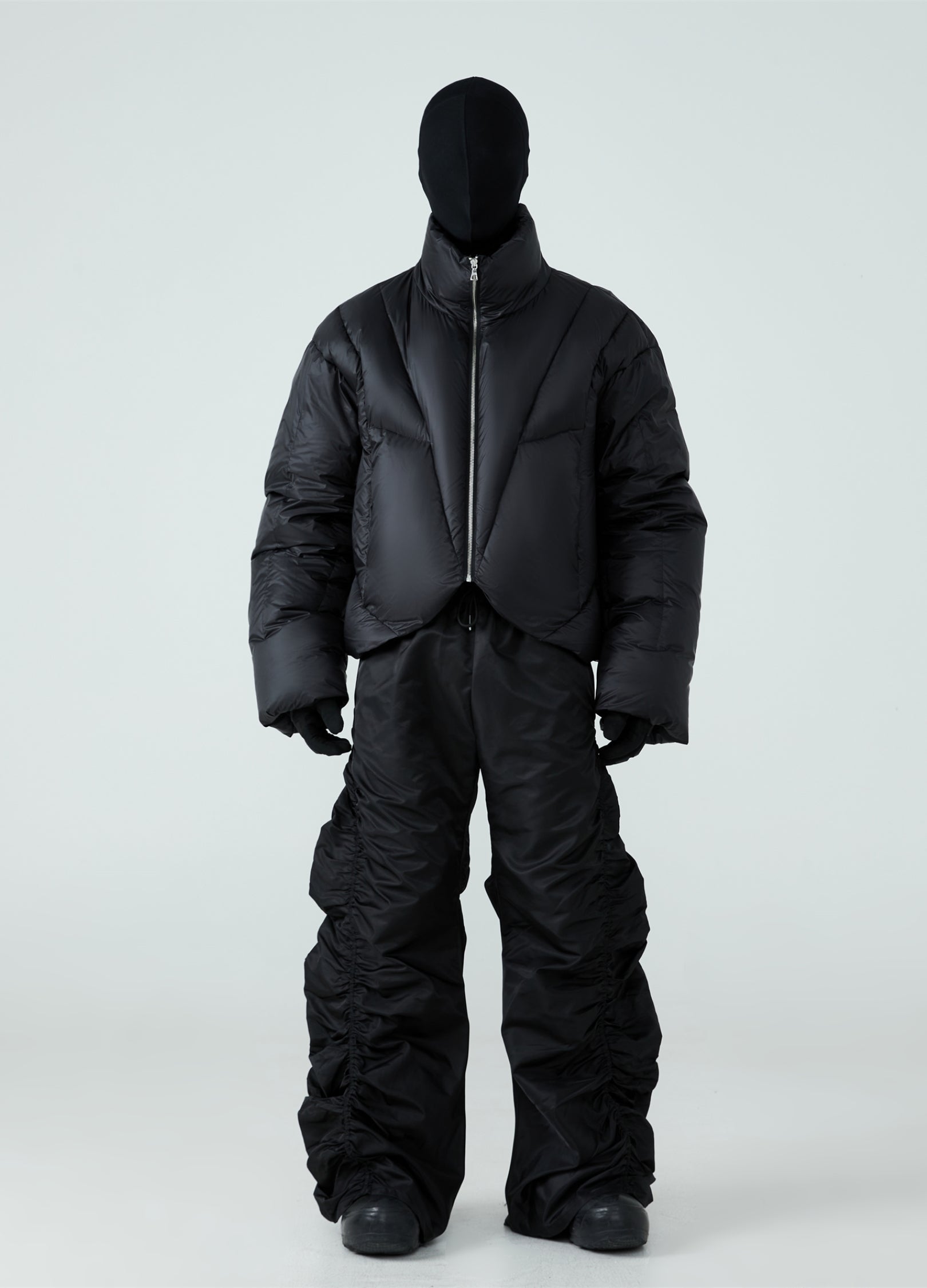 23FW V-Crop High-Collar Puffer