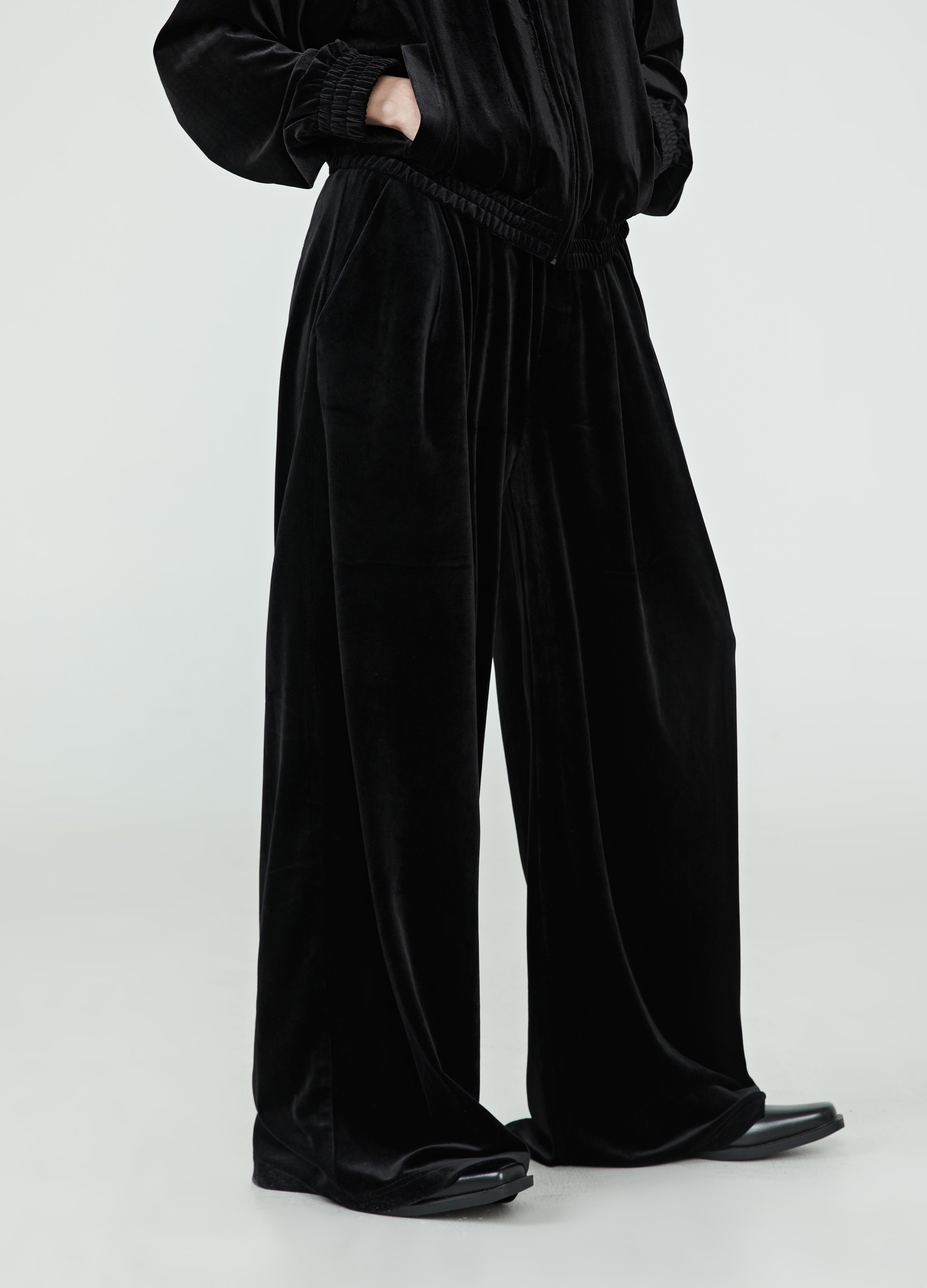 24SS Voyager Velvet Bottoms