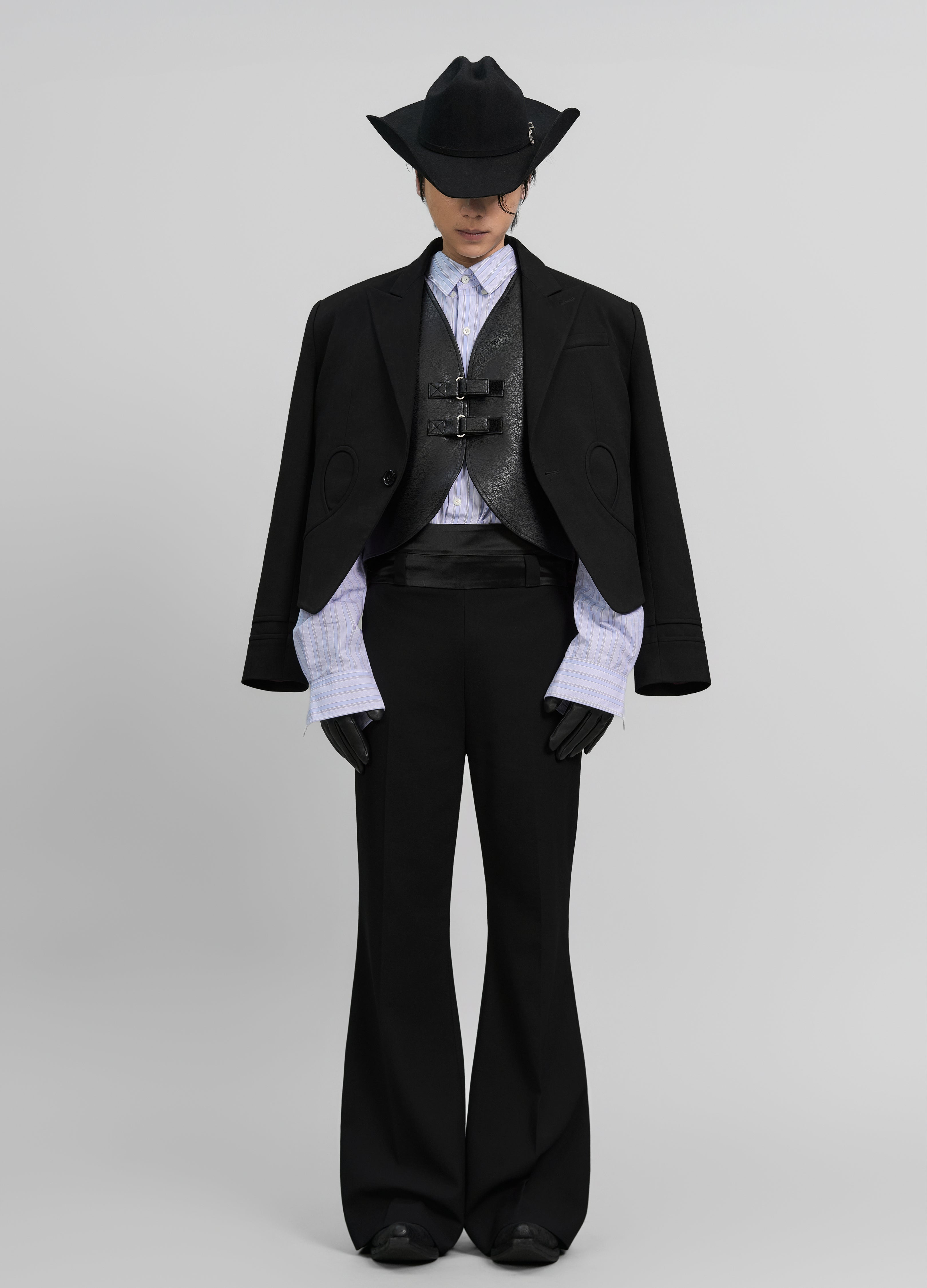 DOUBLE BUCKLE LEATHER VEST