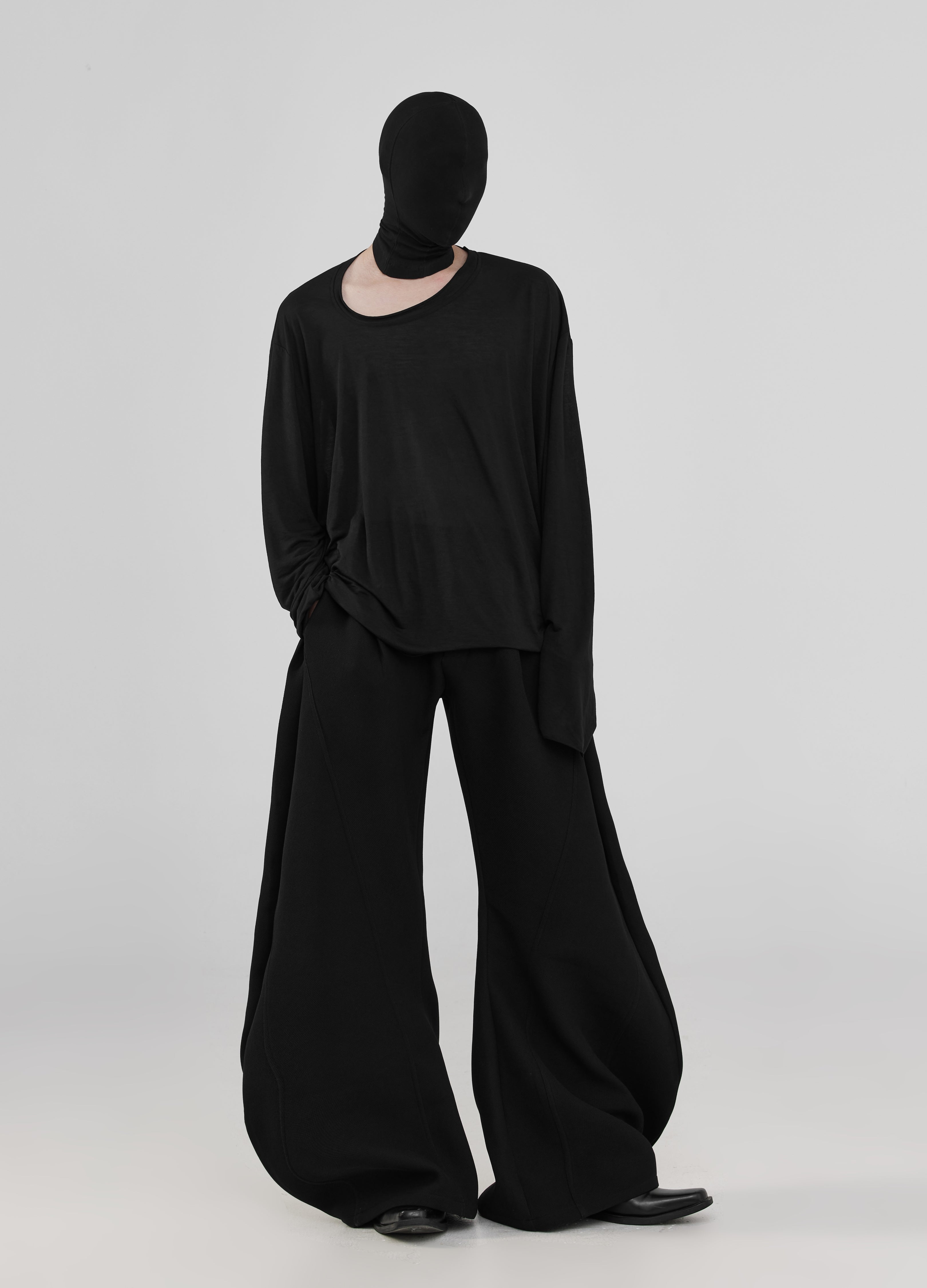 24FW Asymmetrical Tee