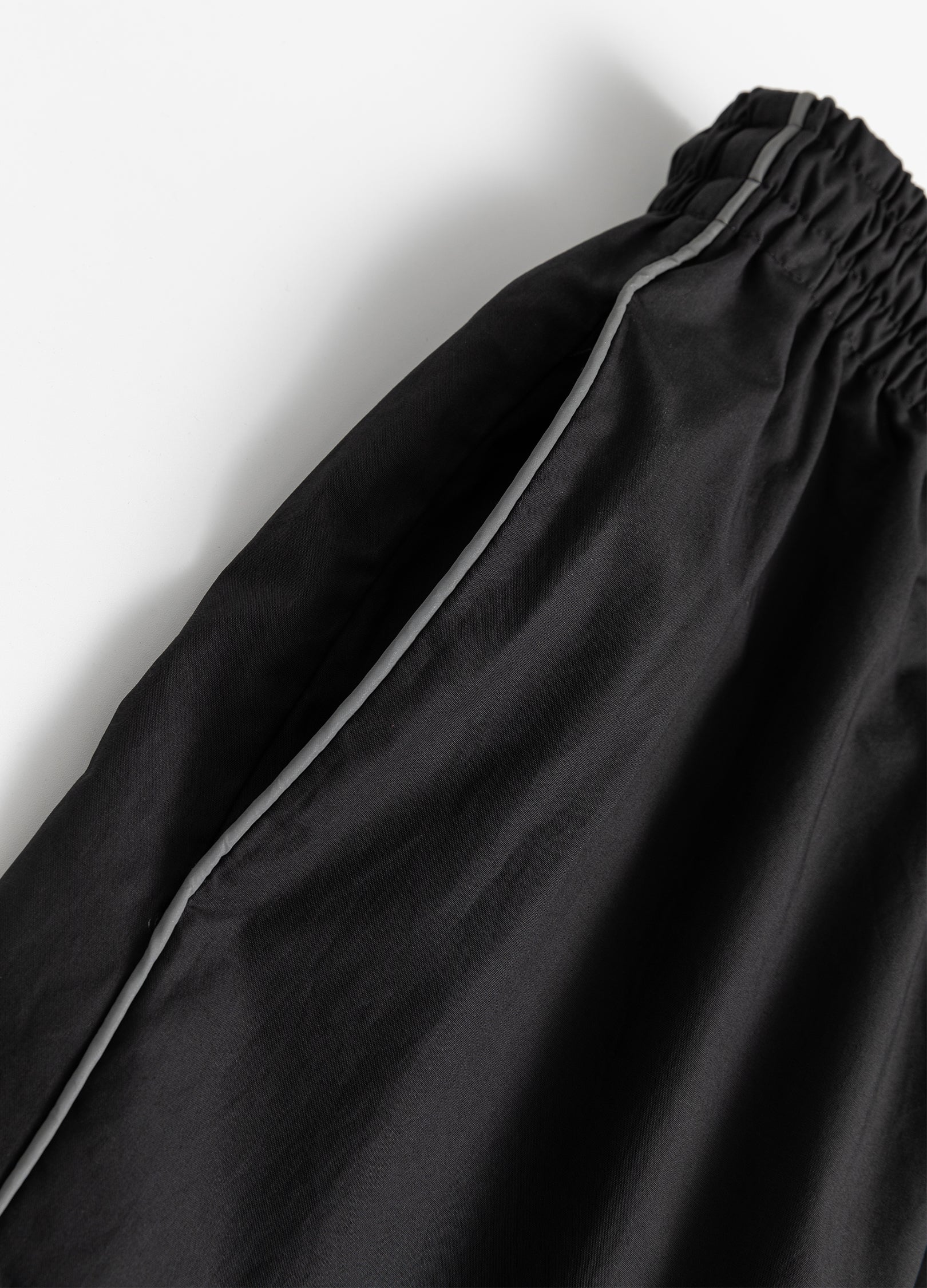 22FW GlowTrack 3M Pants