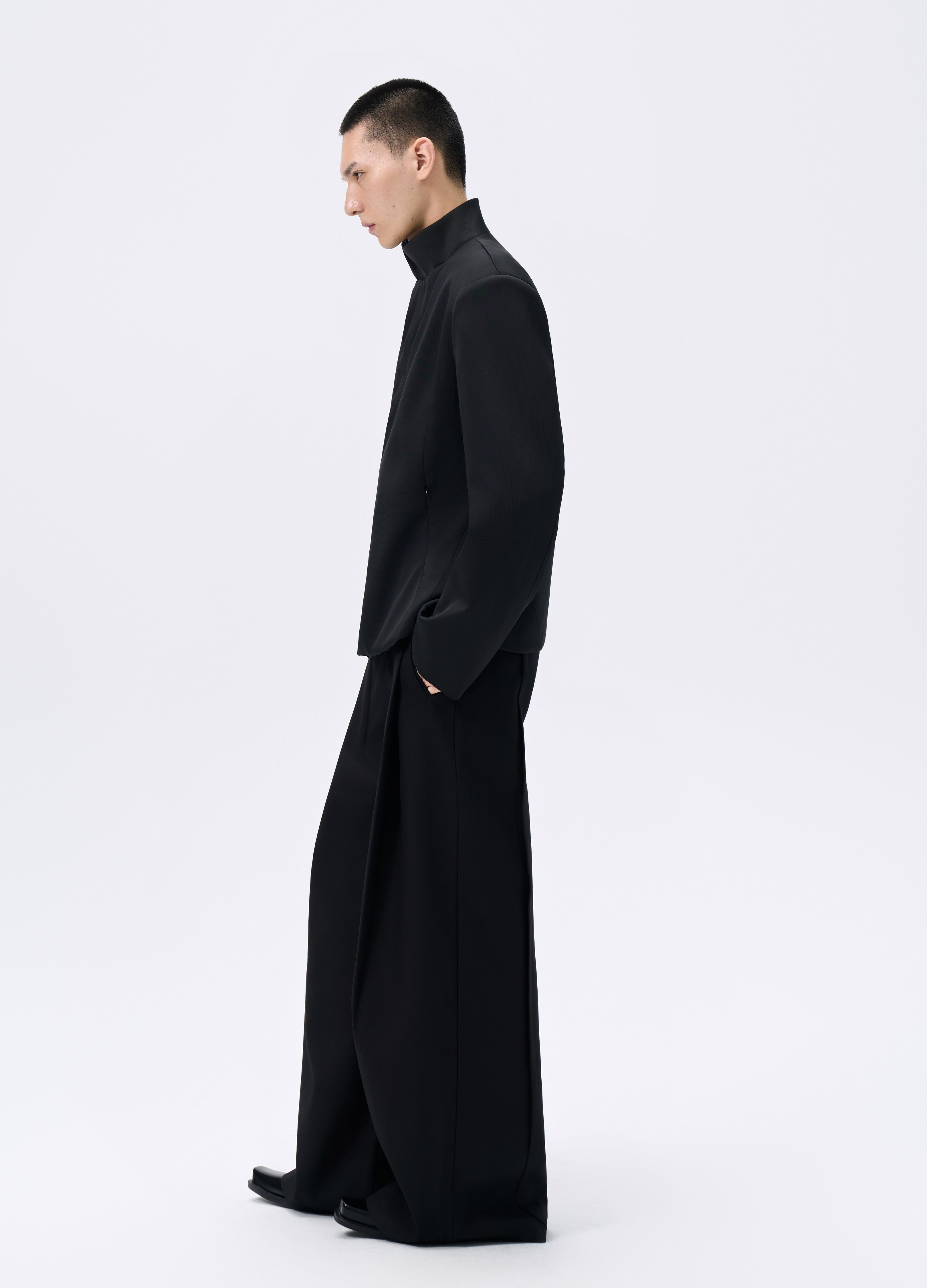 25FW BLACK PLEATED WIDE TROUSERS