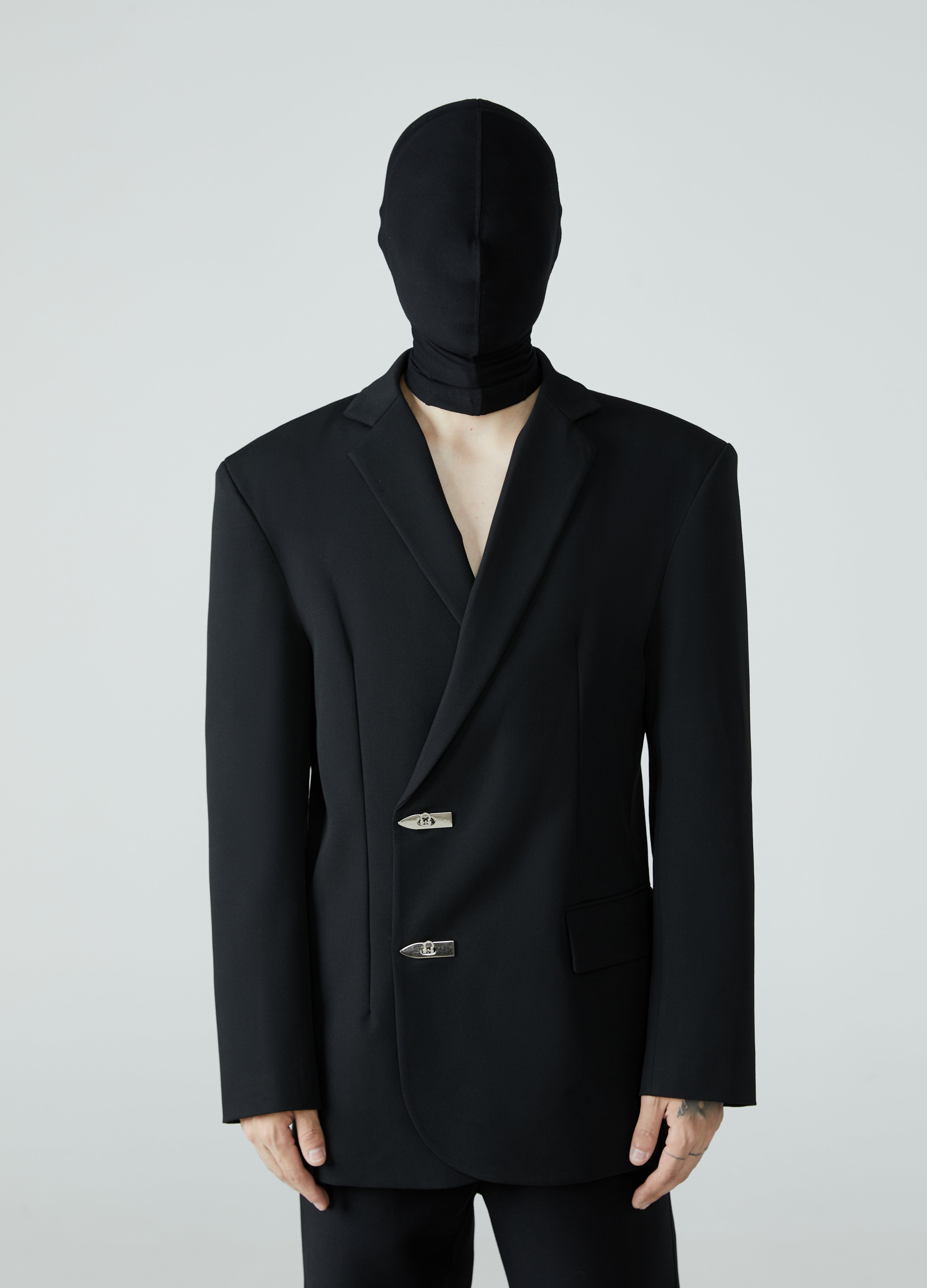 23FW Structured Shoulder Slim-Fit Suit Jacket