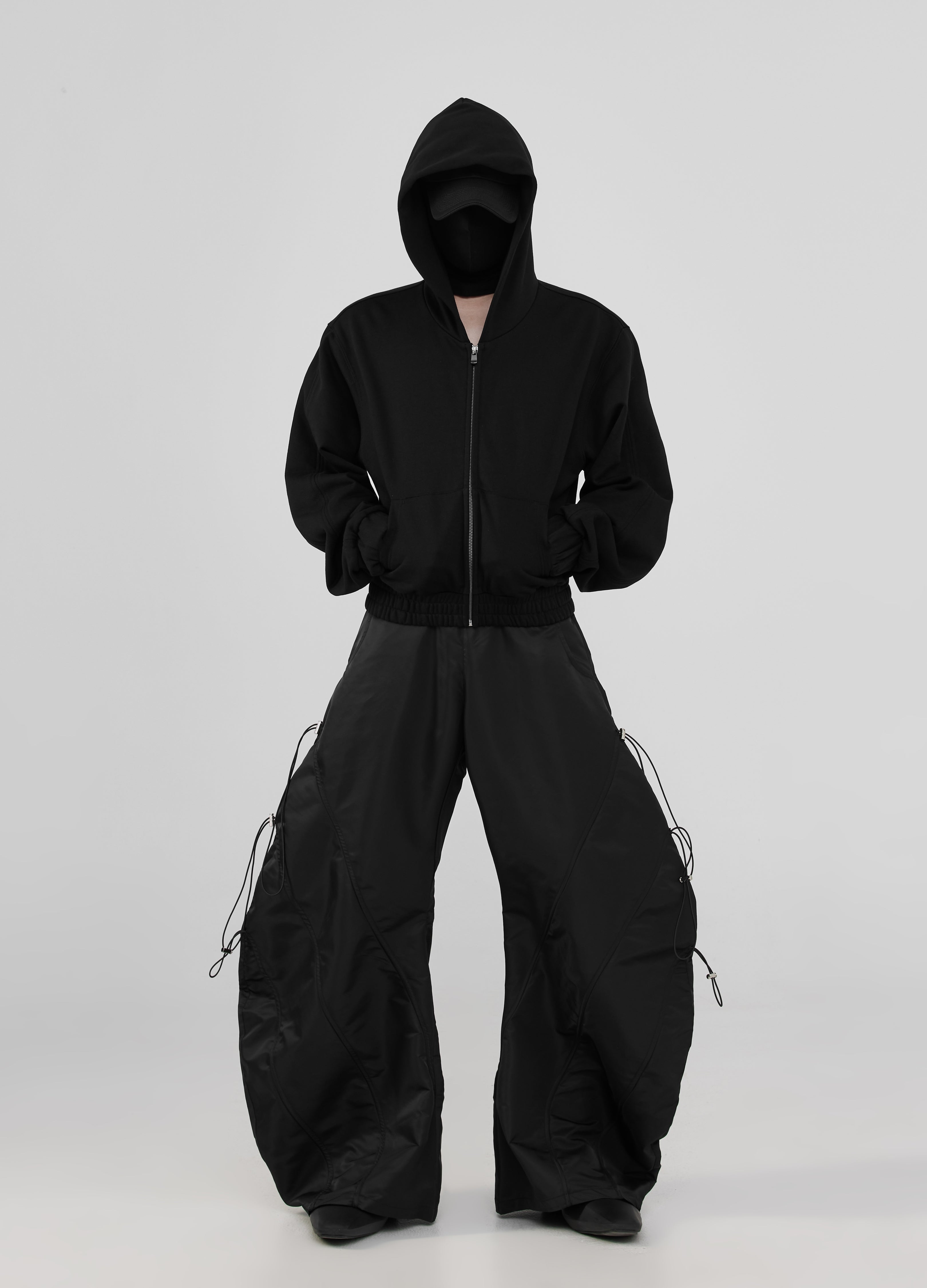 24FW Zip-Up Cropped Hoodie