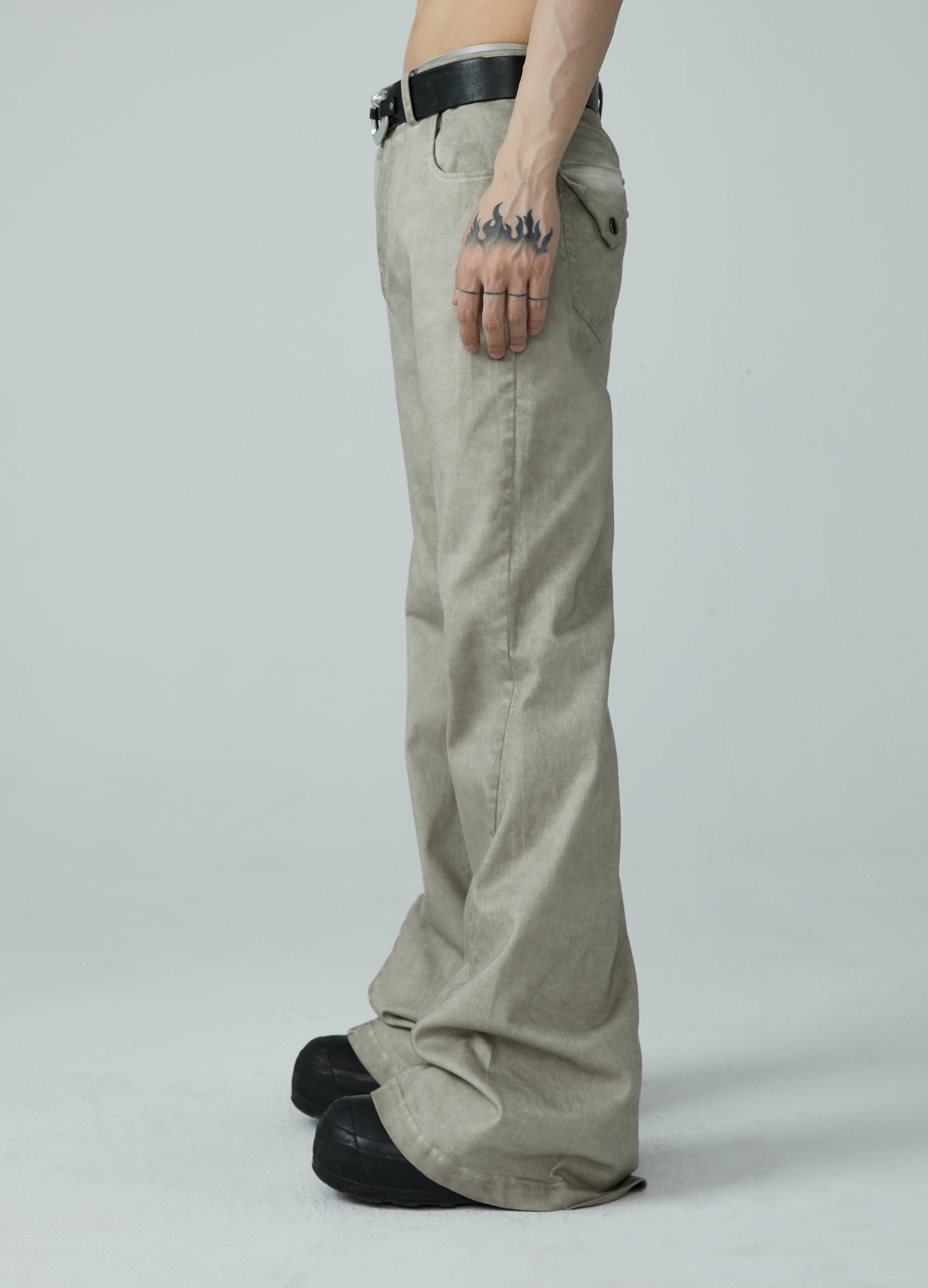 23SS Metropolitan Muse Pants