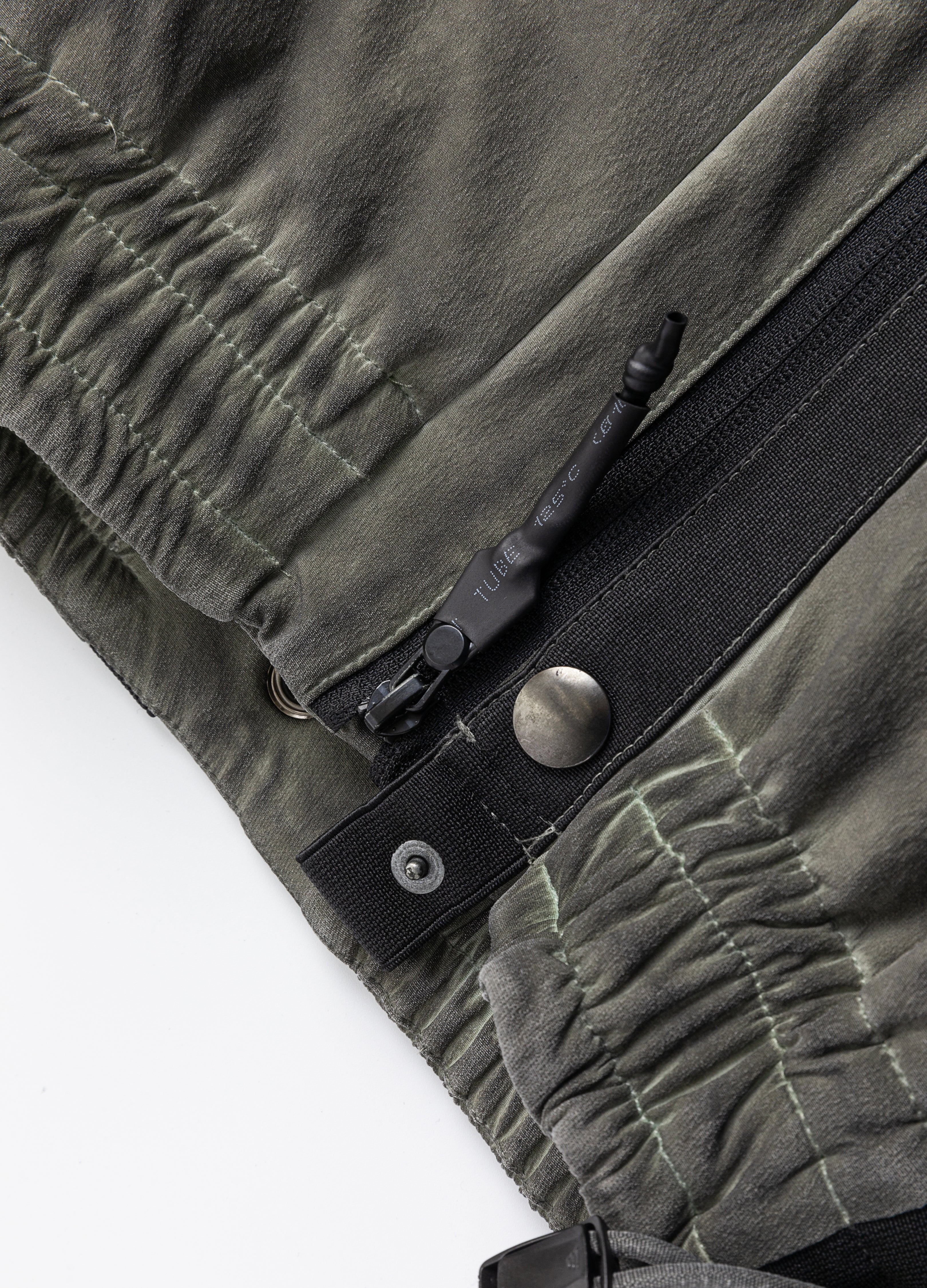 Wasteland Tapered Distressed Bottoms