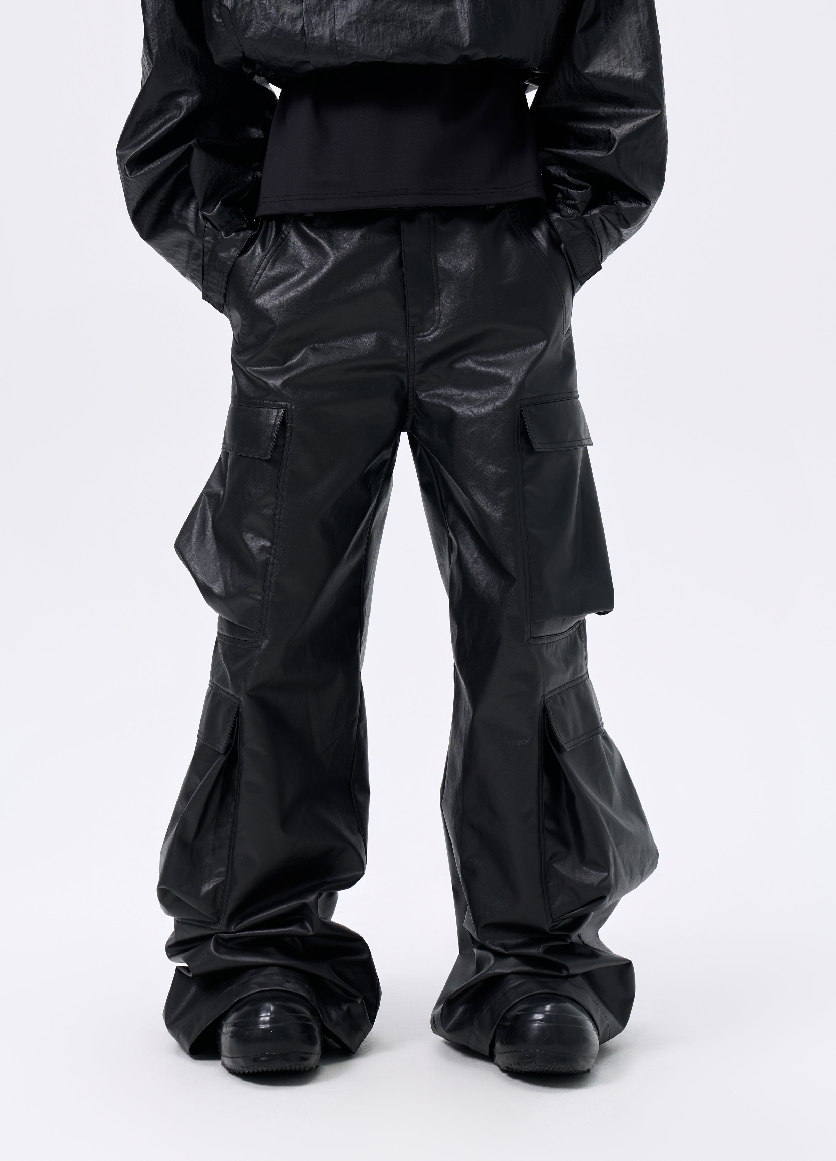 25FW COATED MULTI-CARGO PANTS