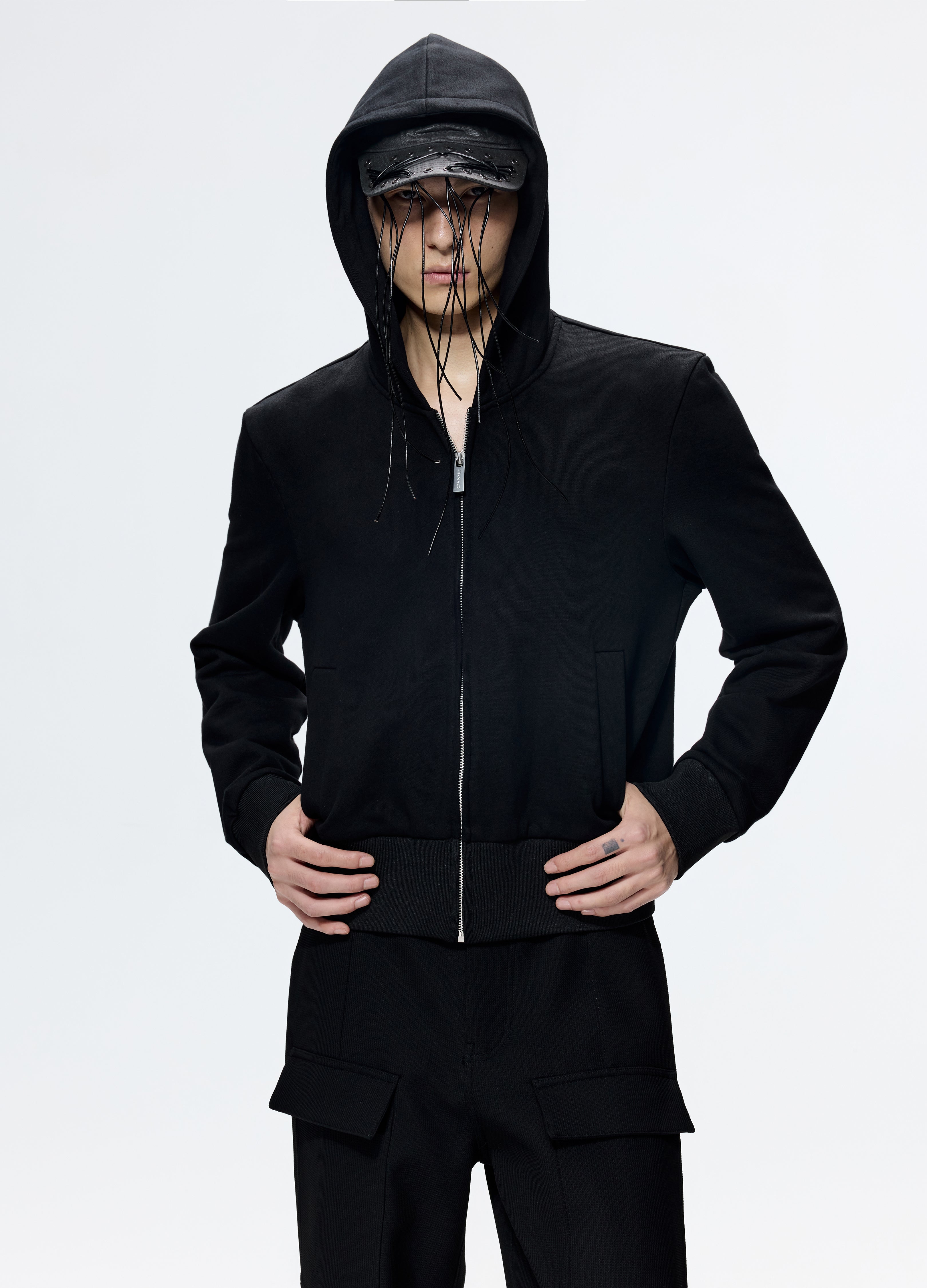 25FW FITTED HOODED CROPPED HOODIE