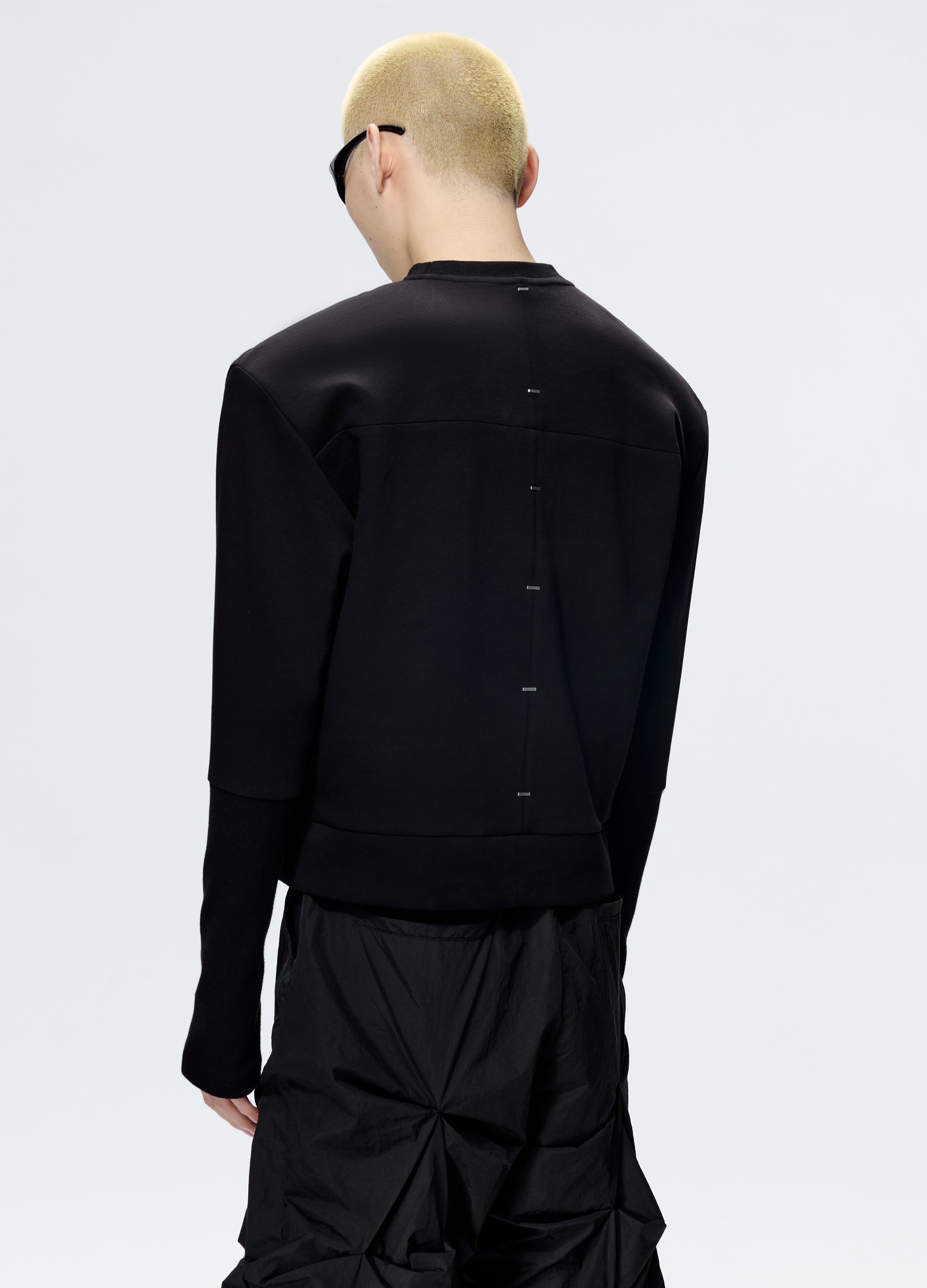 25FW STAPLE DETAIL CROPPED HOODIE