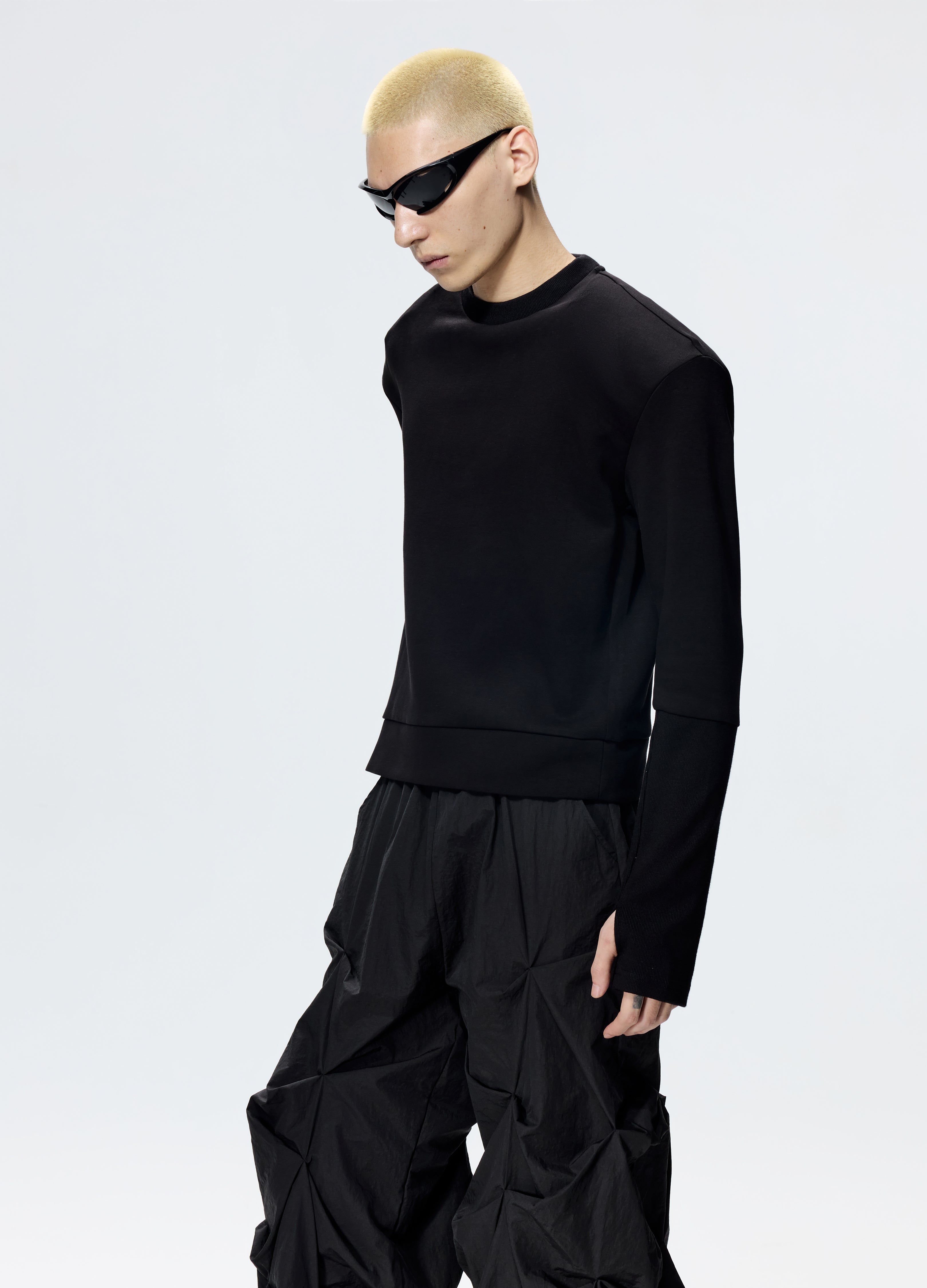 25FW STAPLE DETAIL CROPPED HOODIE