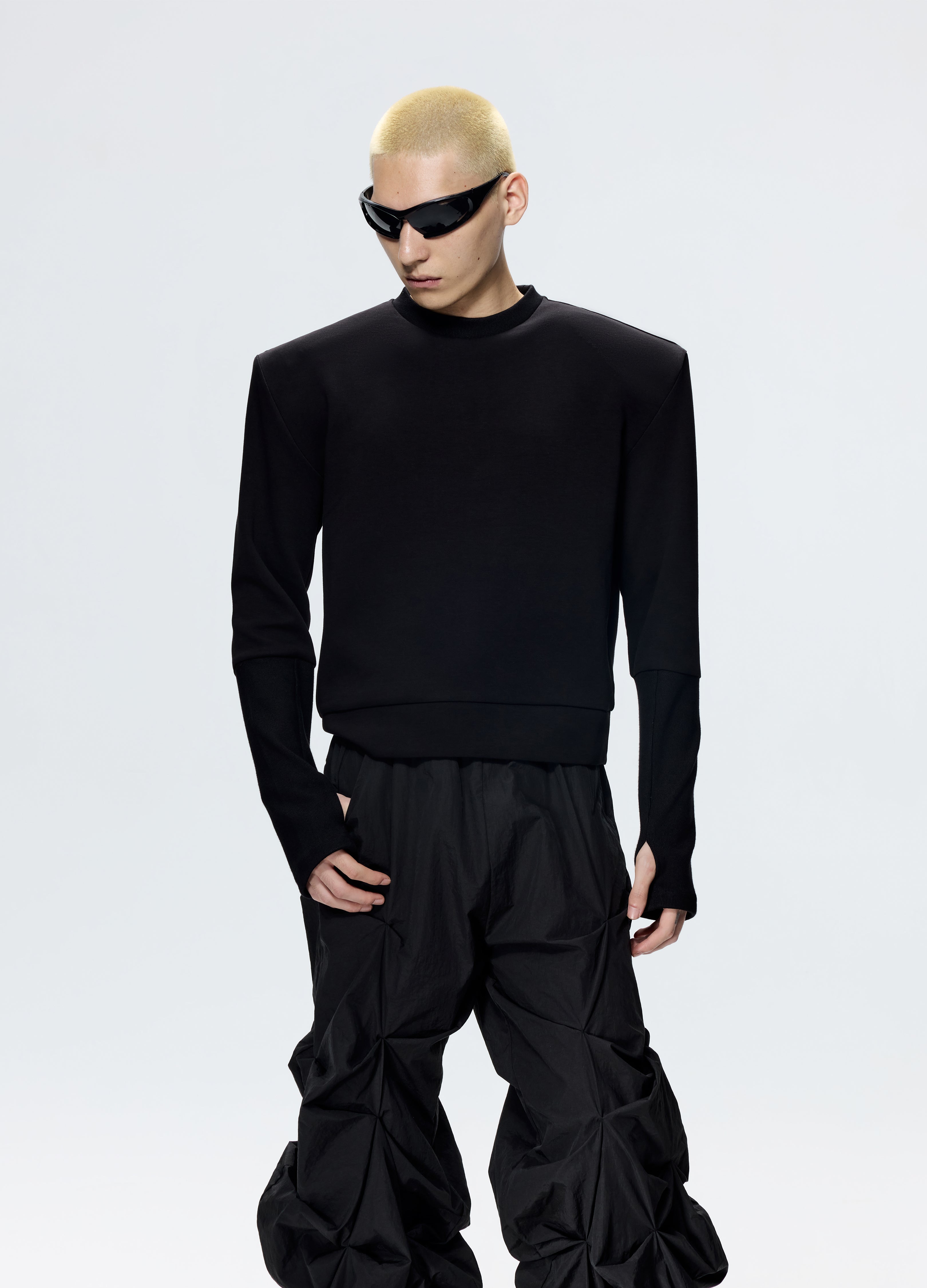 25FW STAPLE DETAIL CROPPED HOODIE