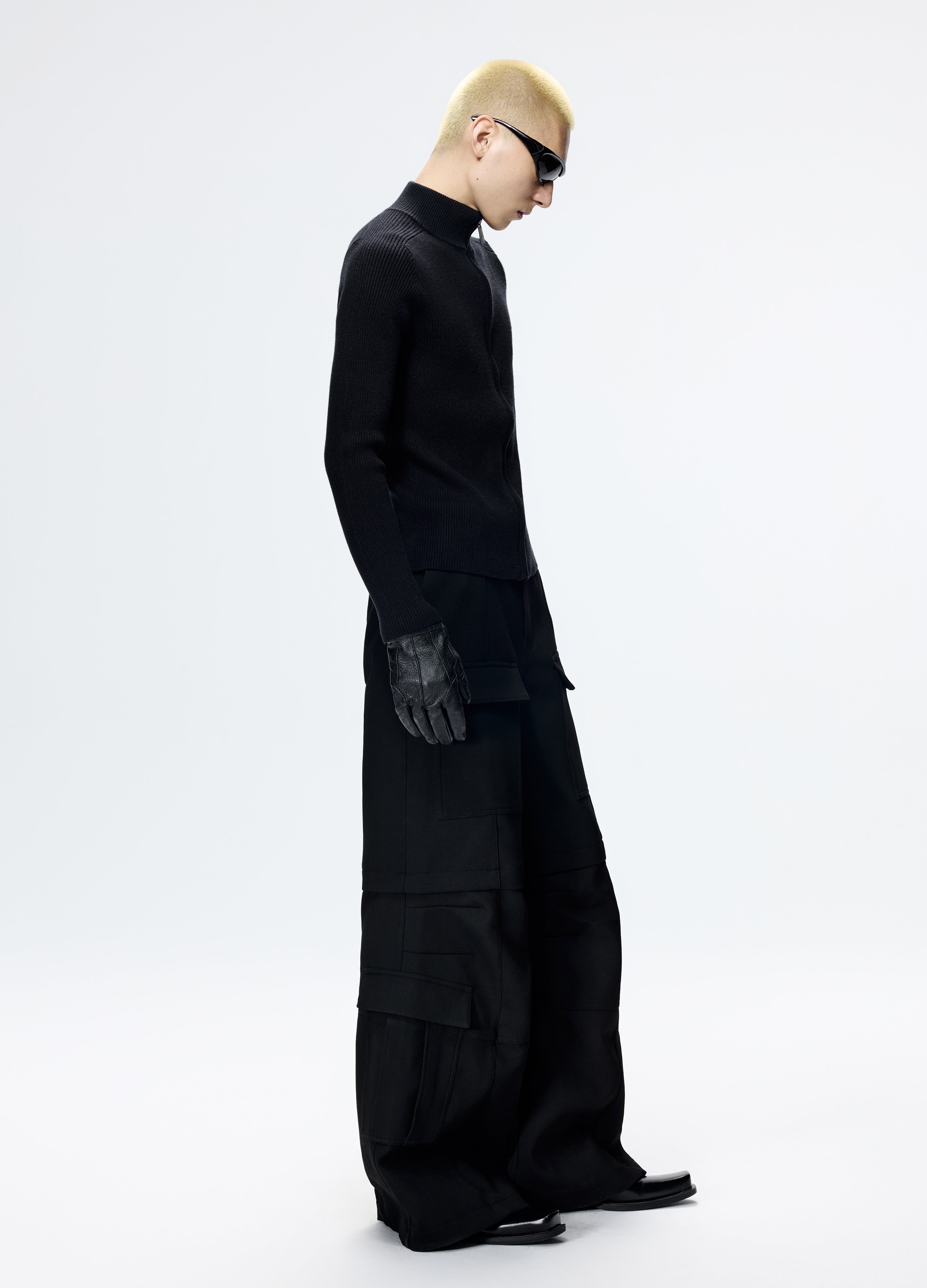 25FW FITTED BLACK KNIT CARDIGAN