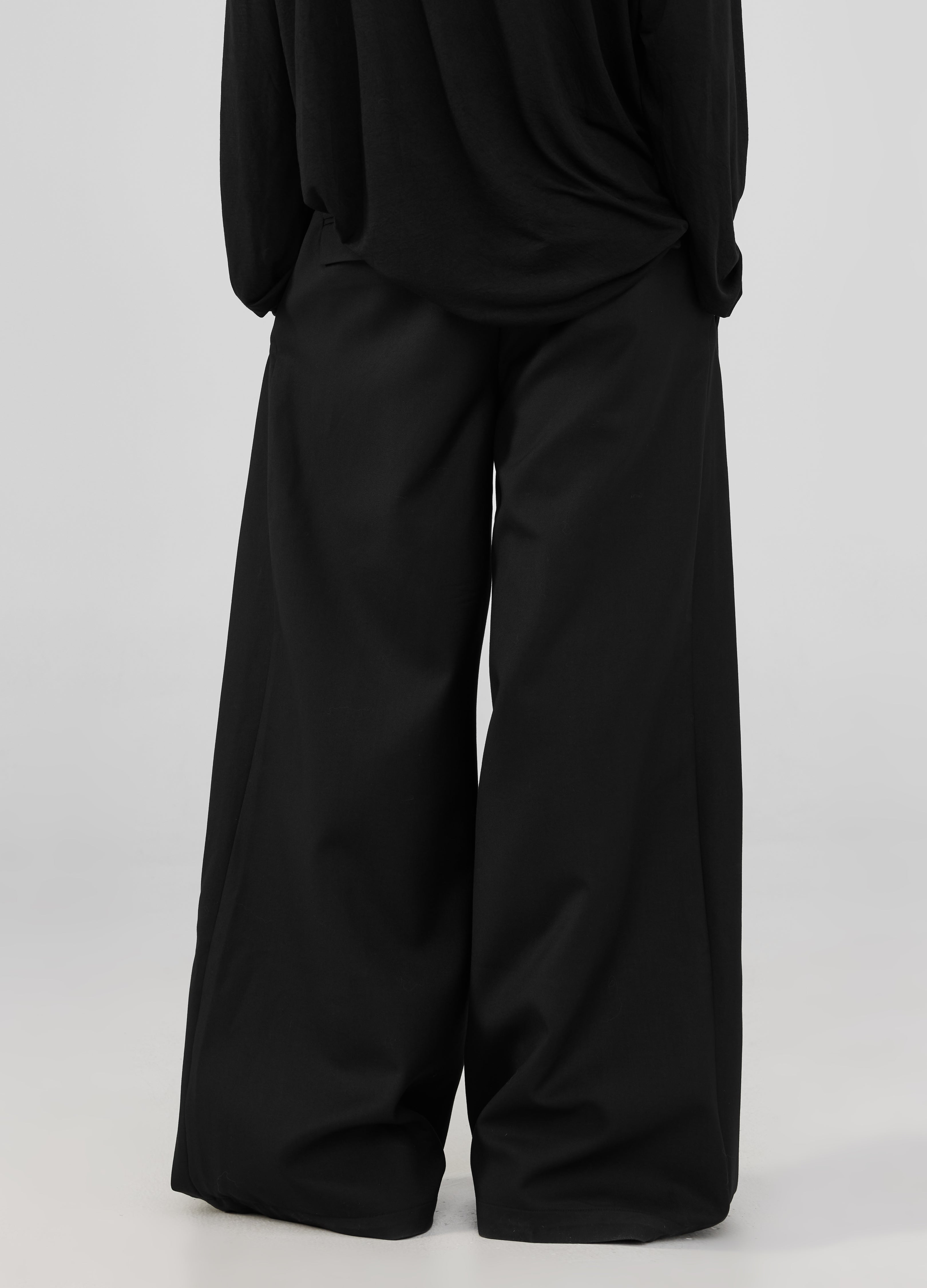 24FW 3D Pleated Pants