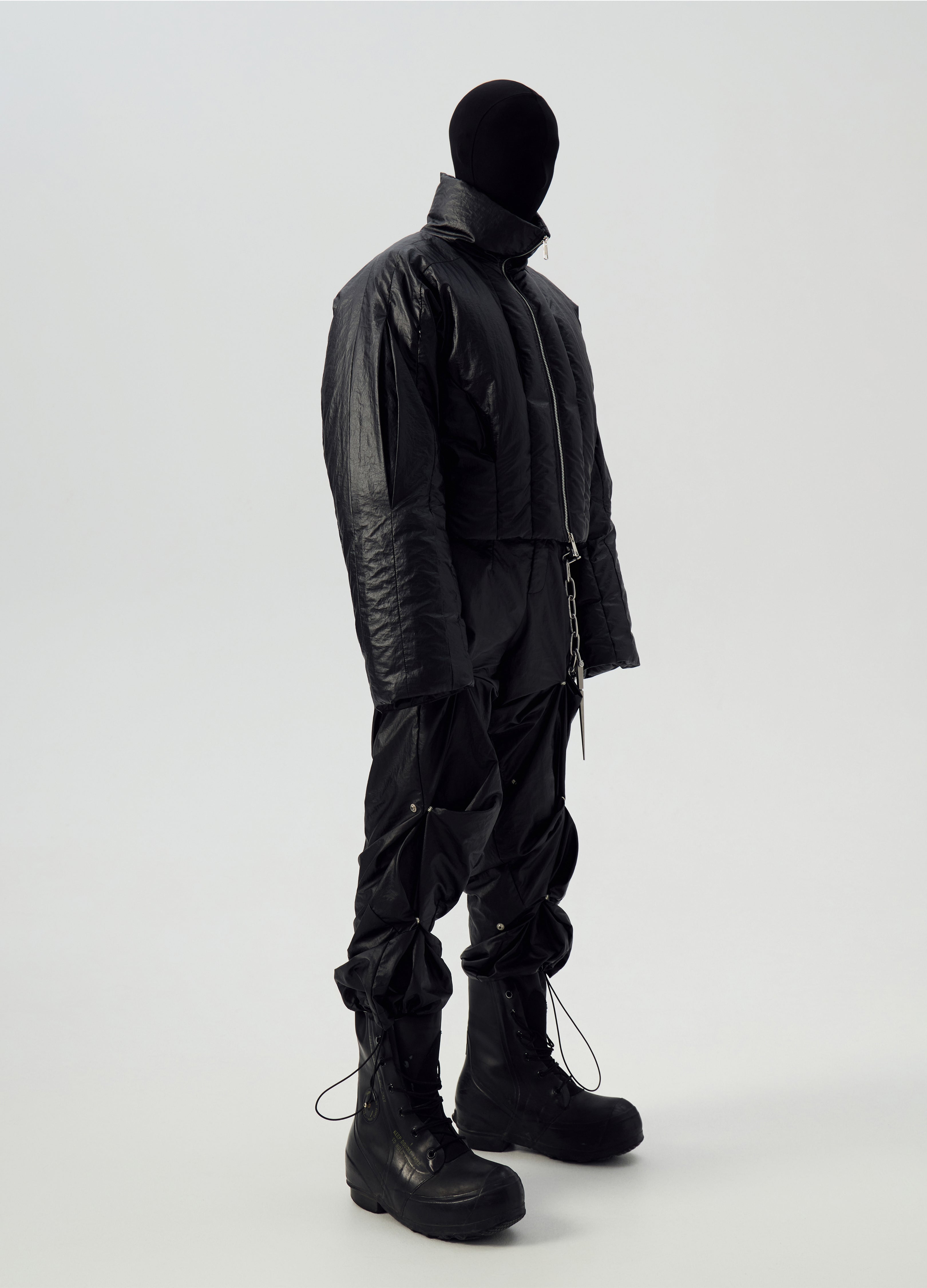 24FW GLOSSY BLACK STAND COLLAR PUFFER