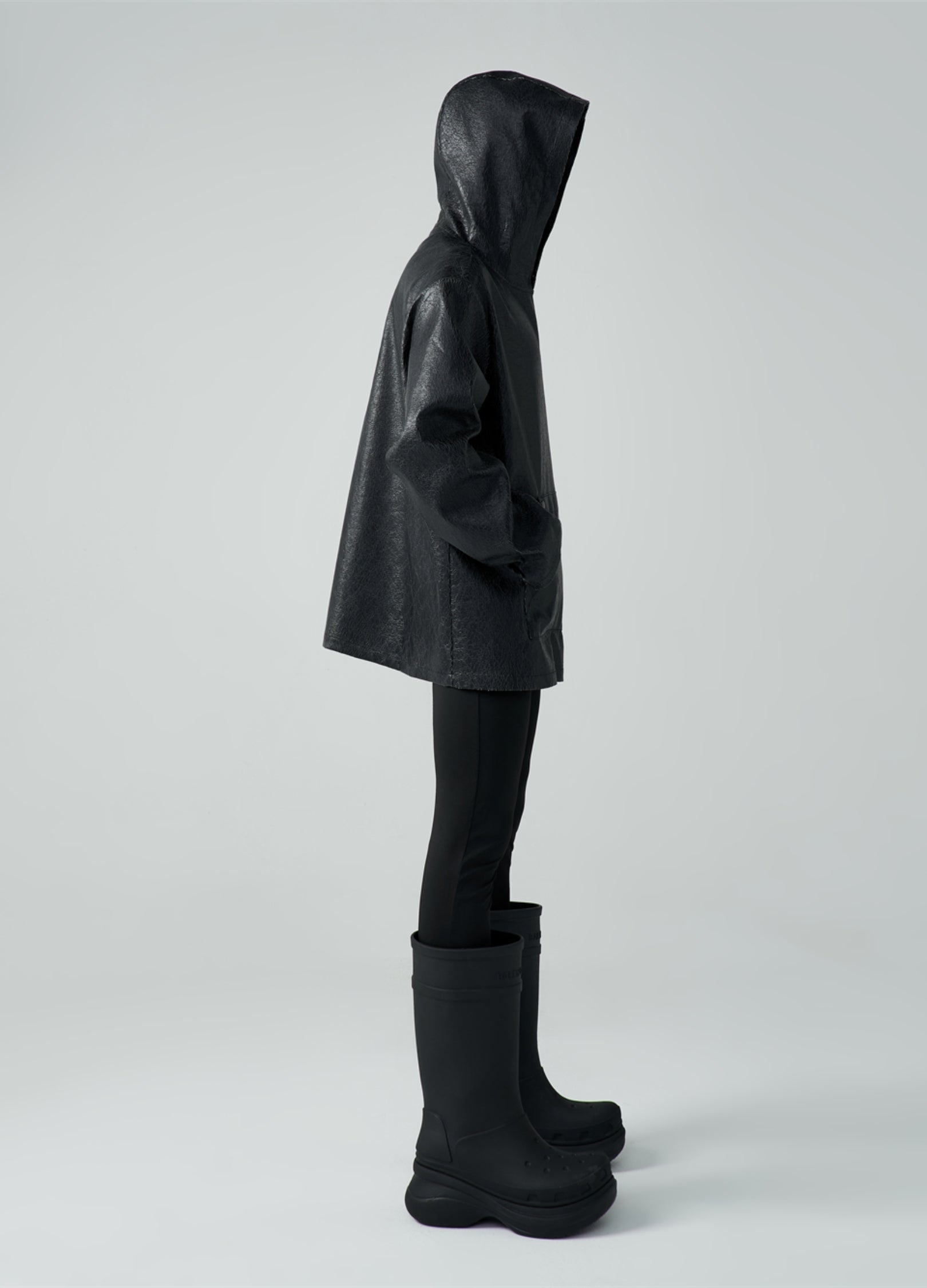 22FW Noir Echelon Hoodie