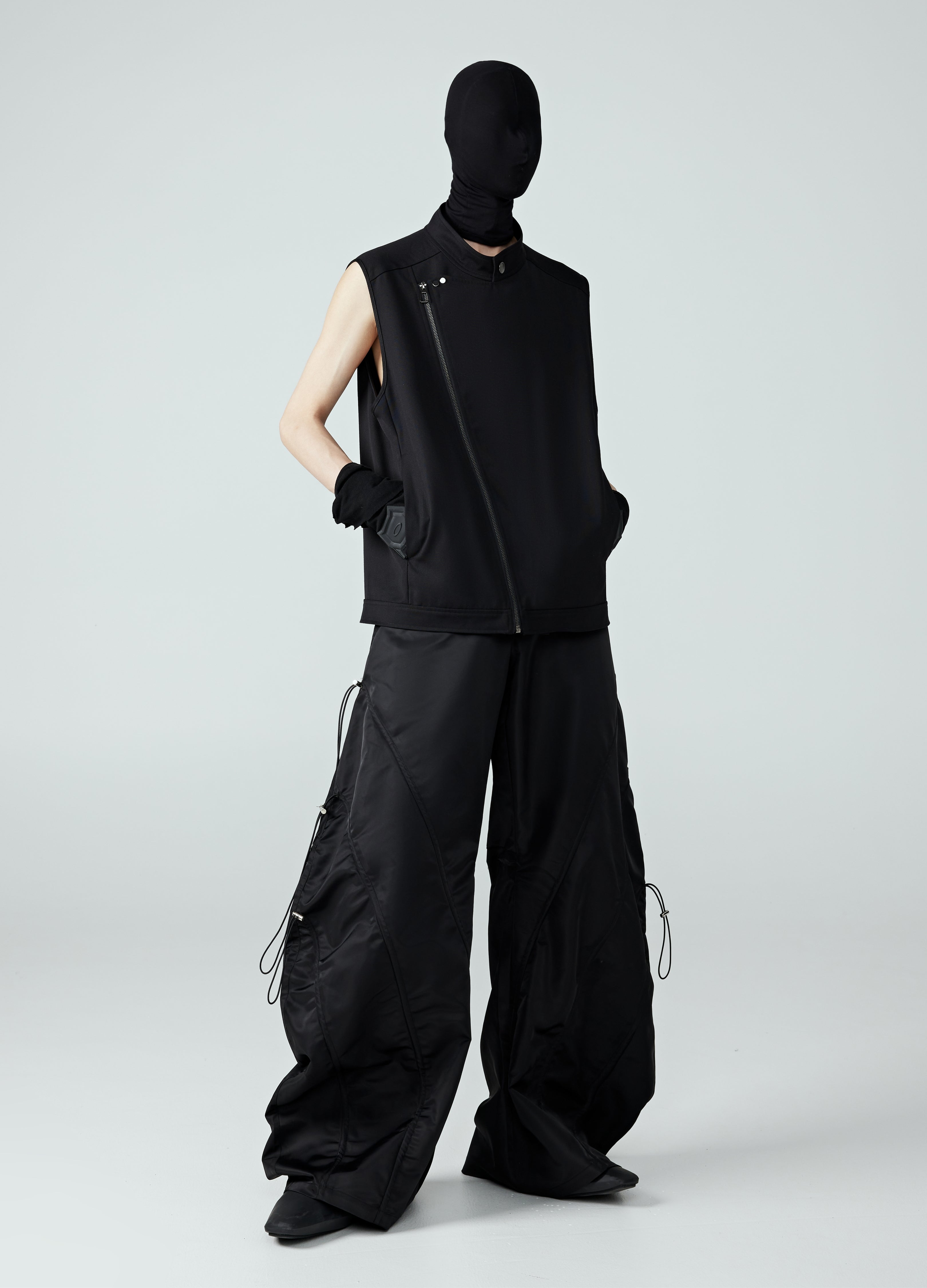 24SS Angular Zip Vest