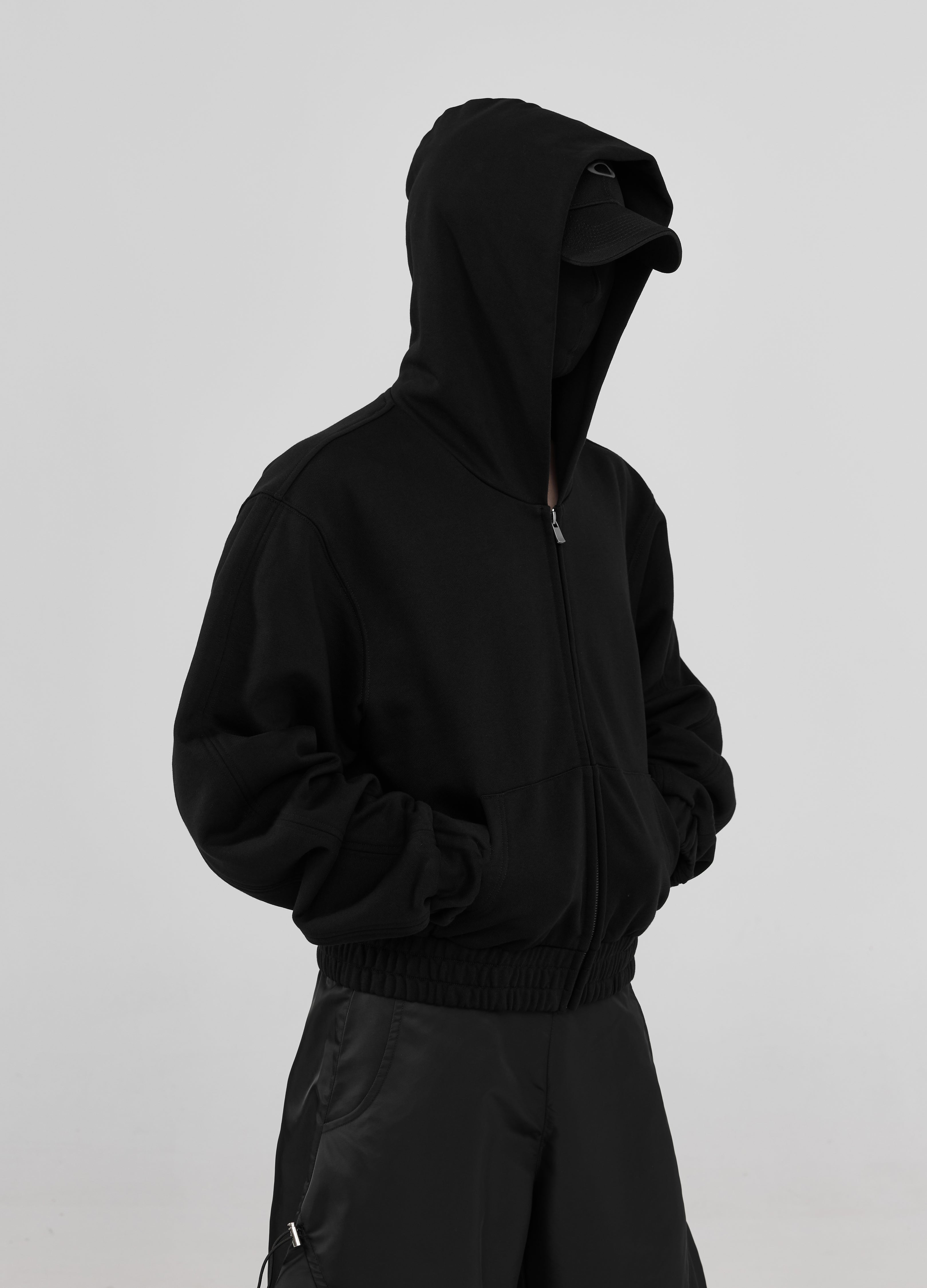 24FW Zip-Up Cropped Hoodie