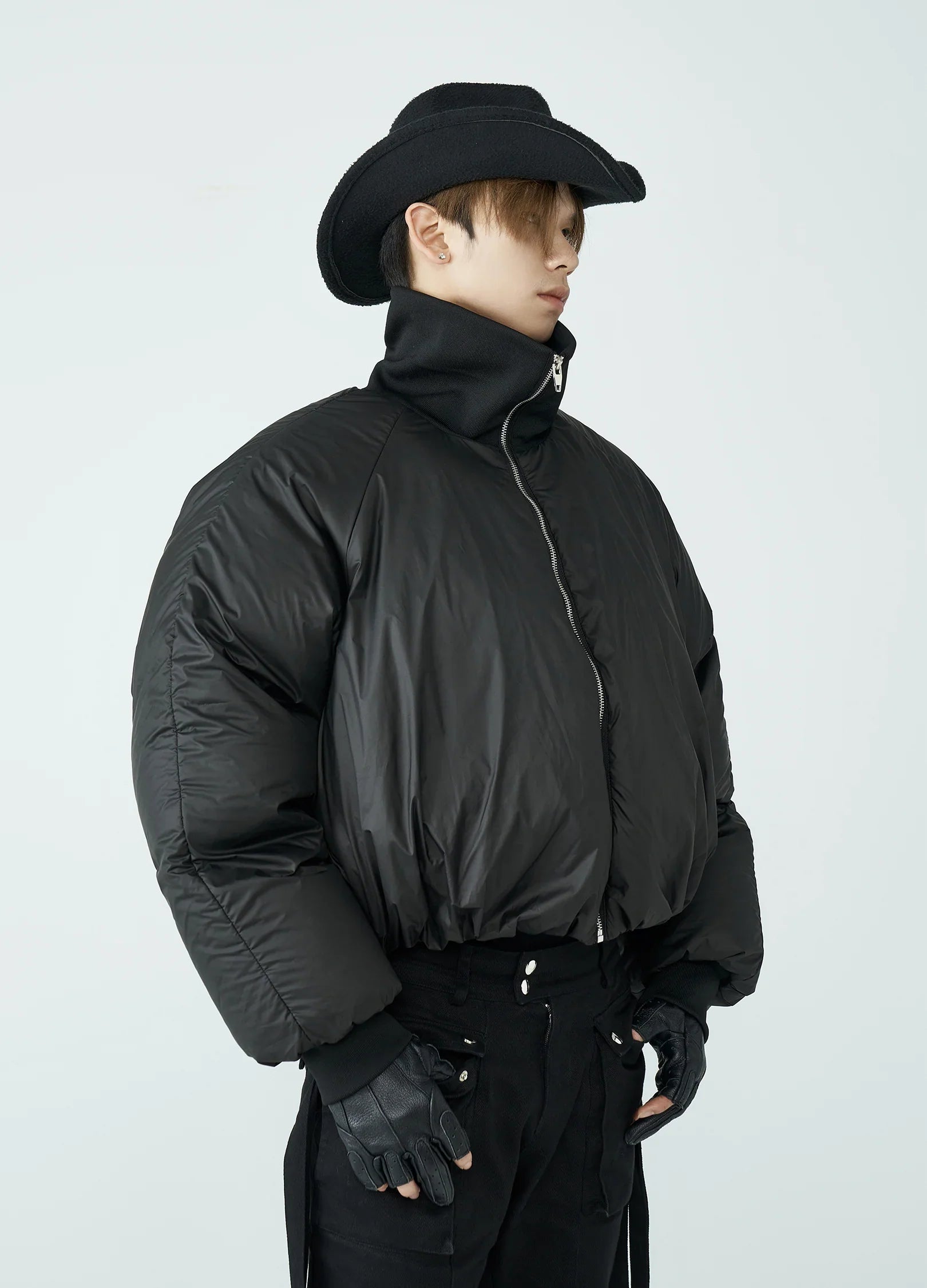 22FW Curved Down Jacket