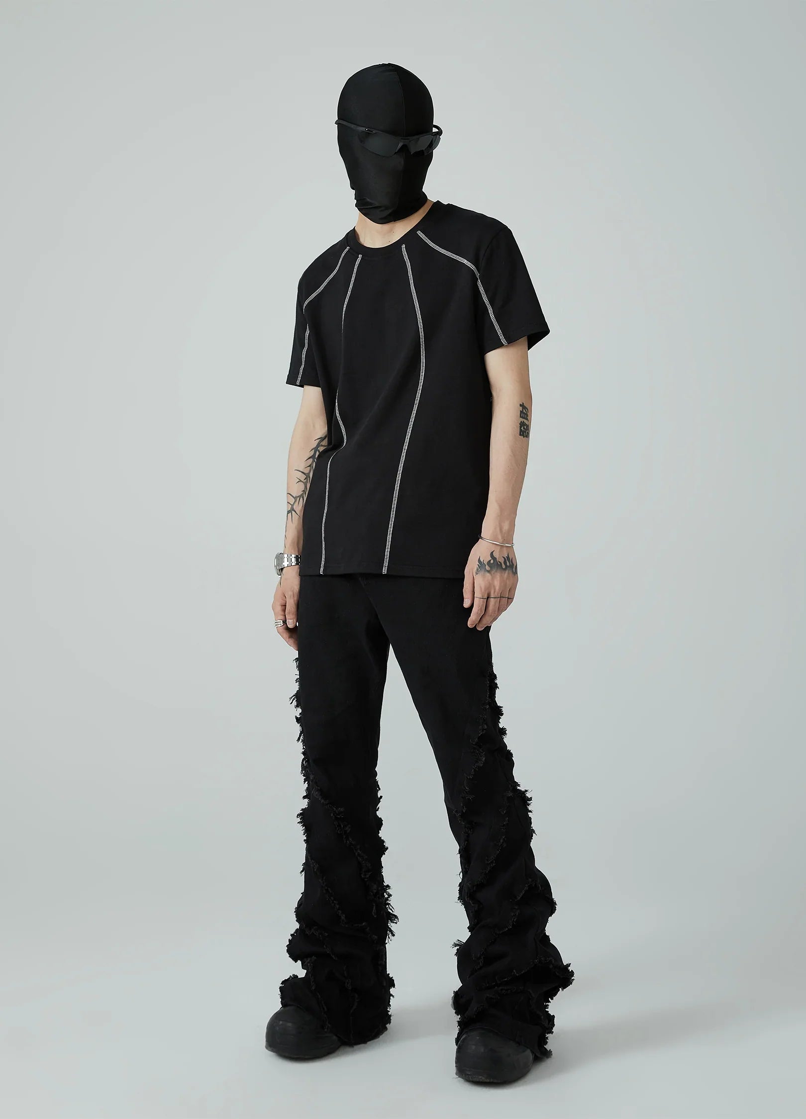 22SS Noir Flare Distressed Denim