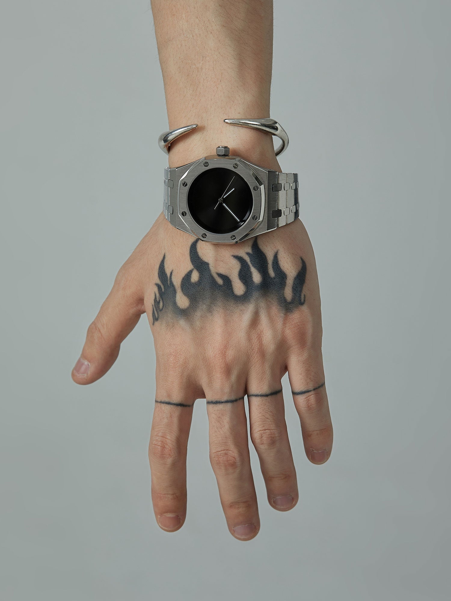 22SS Timeless Steel Watch