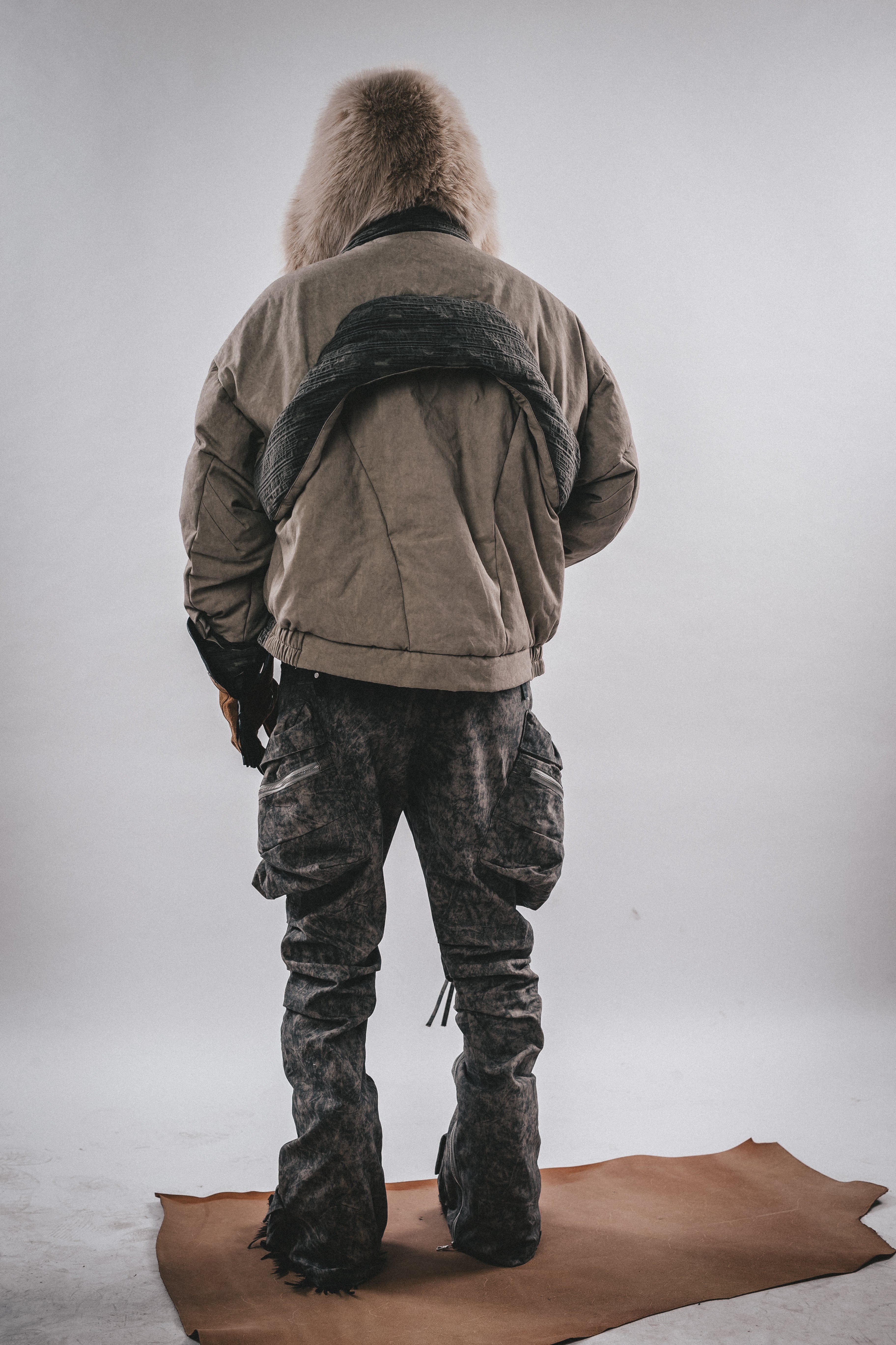 DRKLEI Hunter Cloak Down