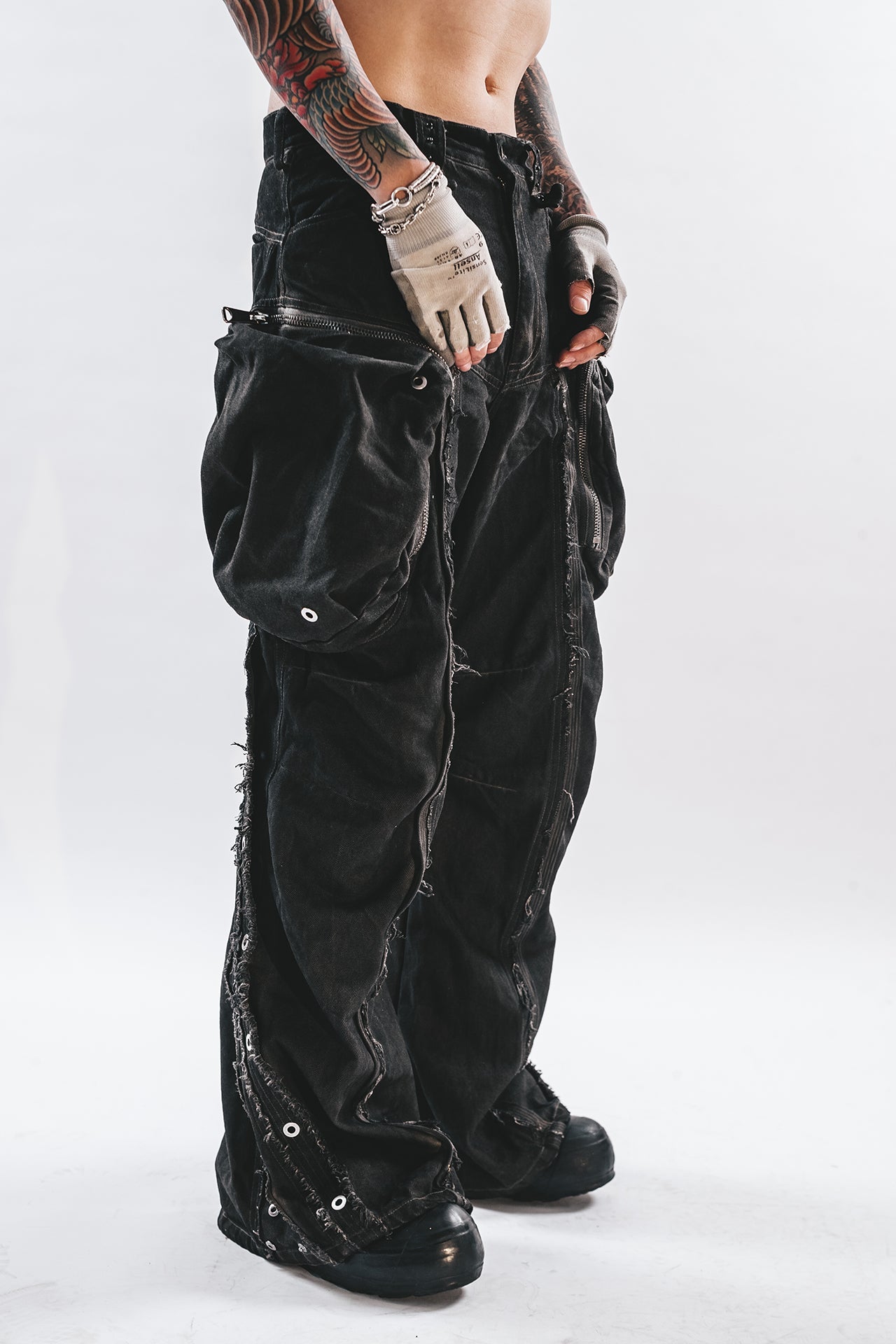 DRKLEI WORN EDGE ORION PANTS