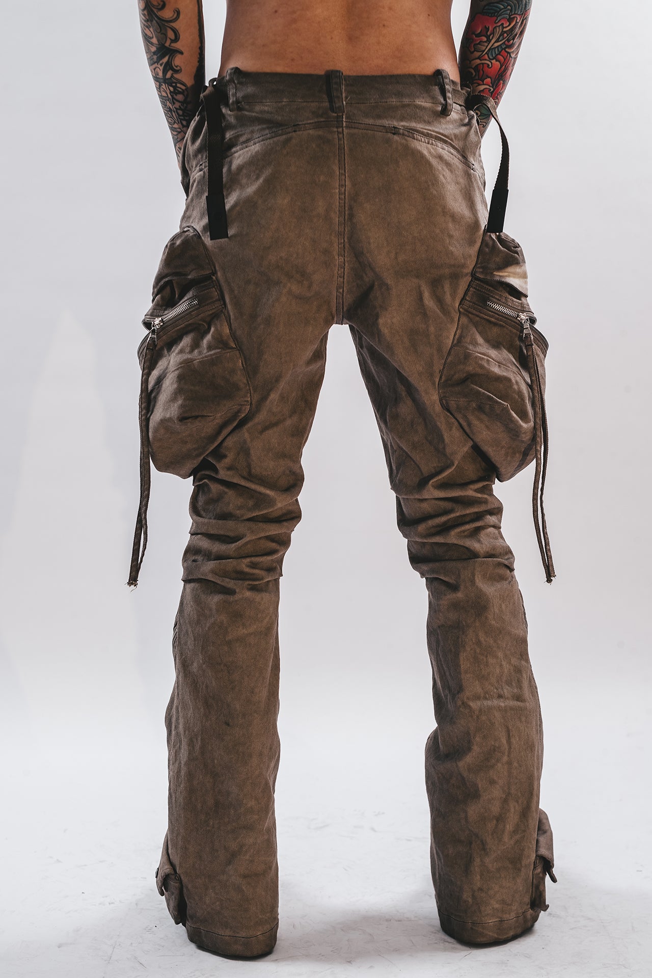 DRKLEI ZIP ARC STACKED PANTS