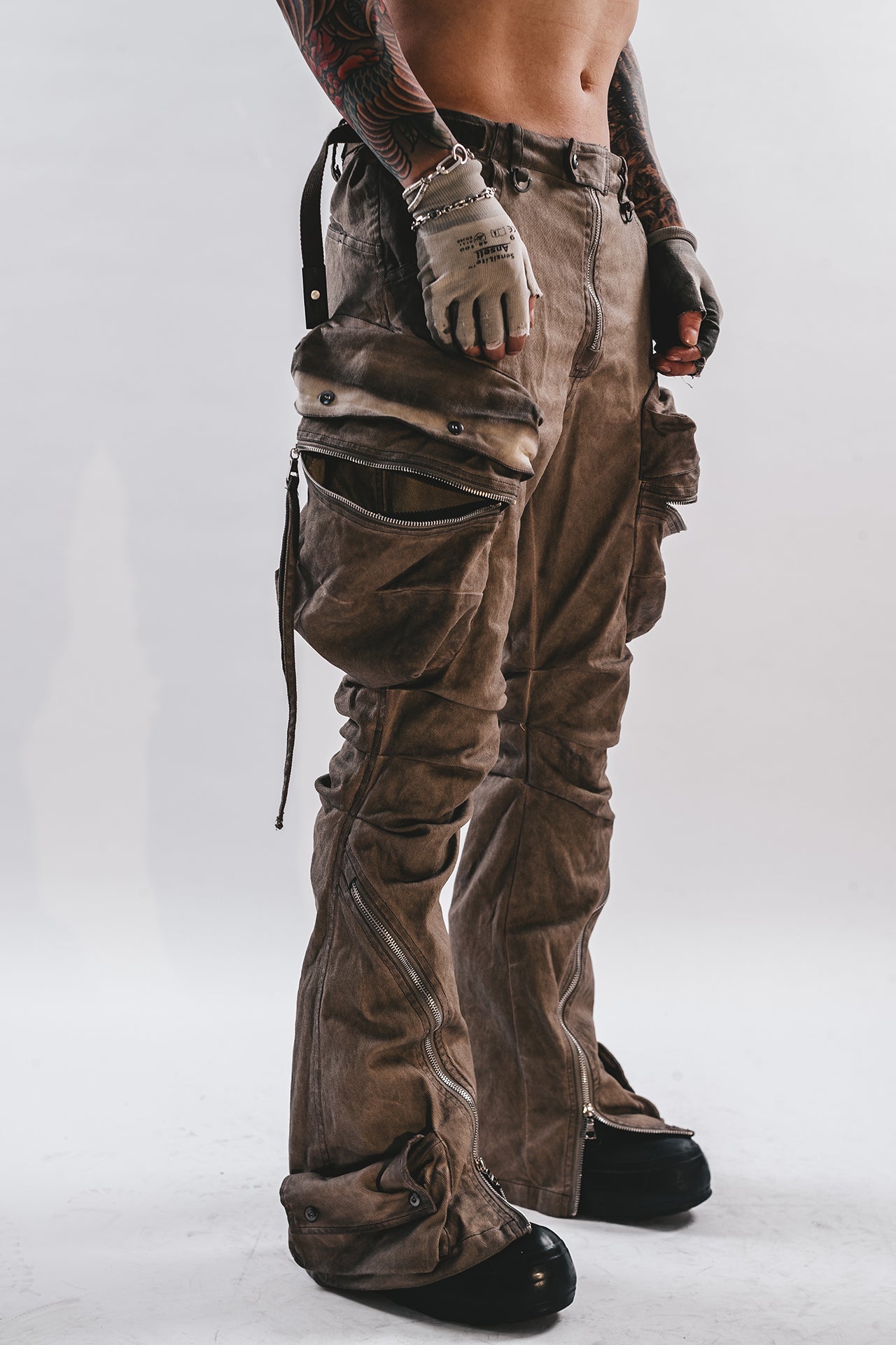 DRKLEI ZIP ARC STACKED PANTS
