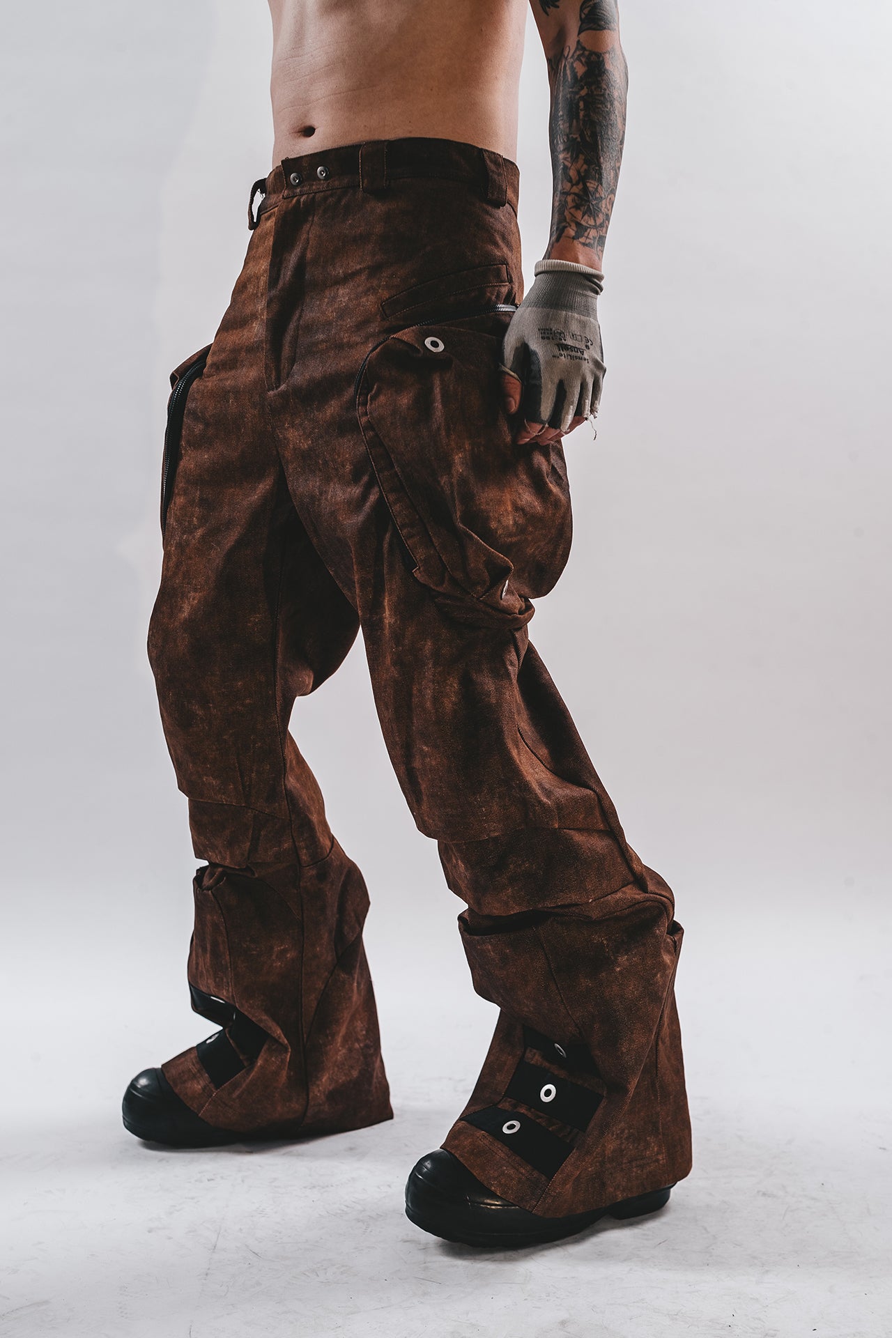 DRKLEI UTILITY RIDER CARGO PANTS