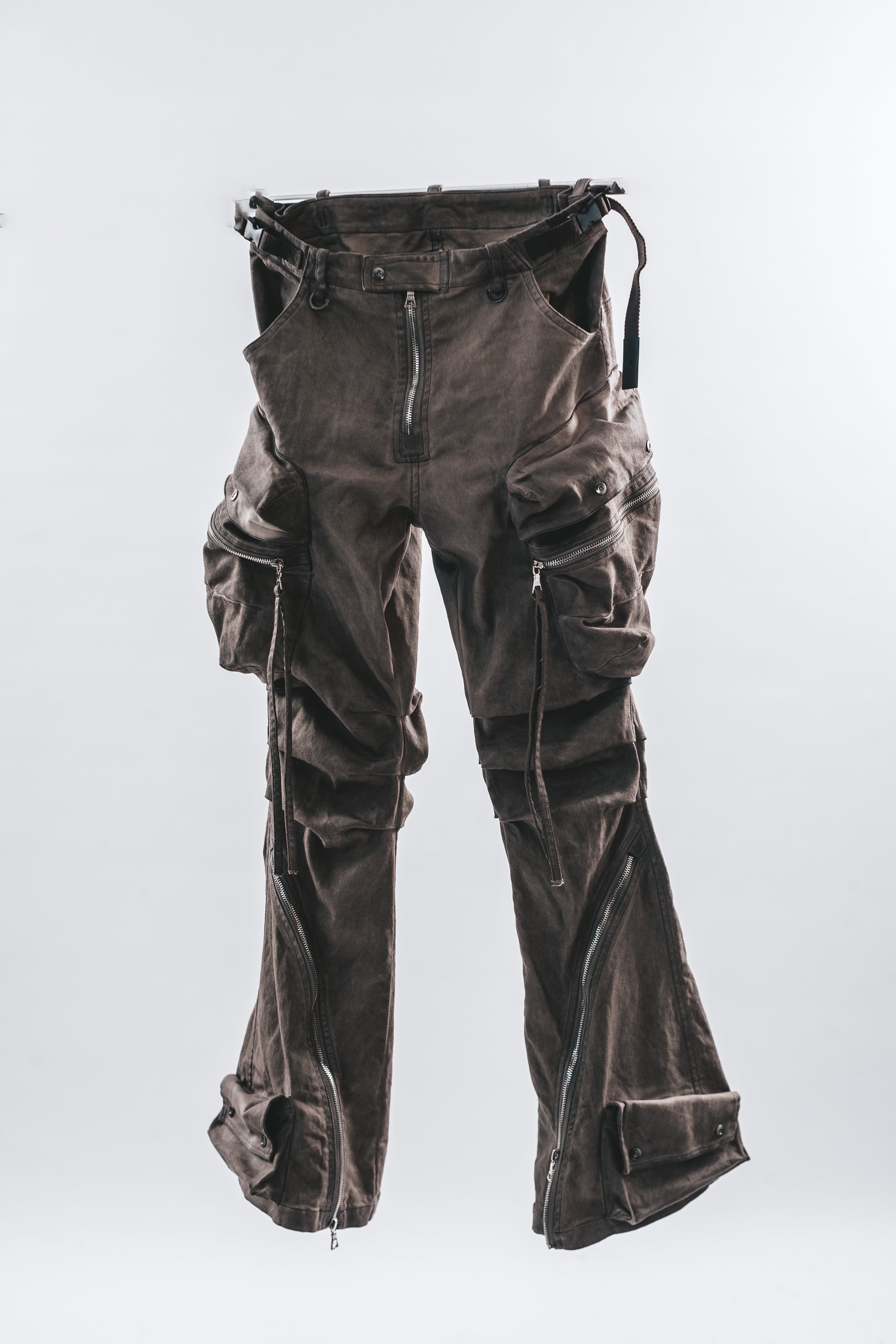 DRKLEI ZIP ARC STACKED PANTS