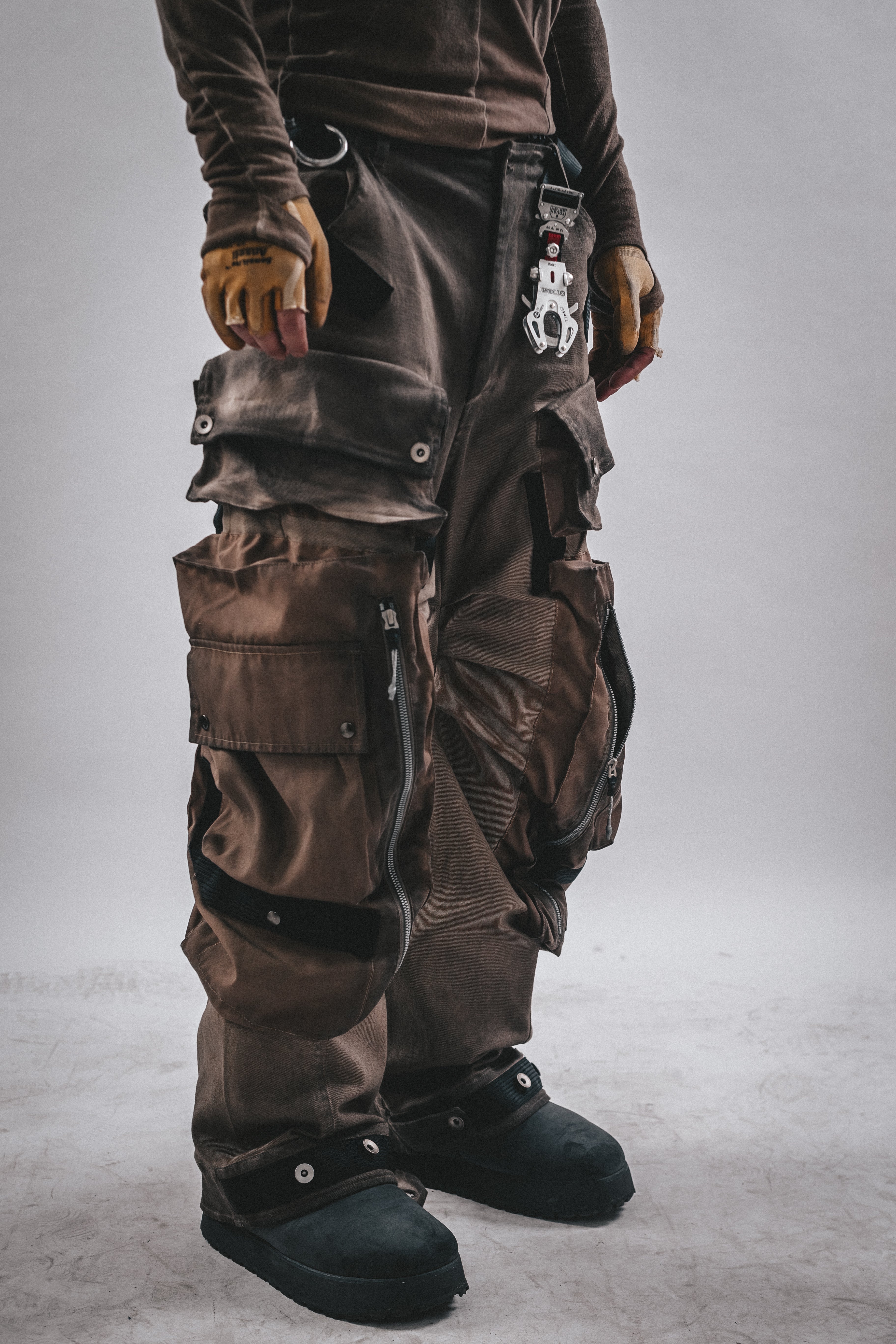 DRKLEI CURVED BLADE PARATROOPER PANTS